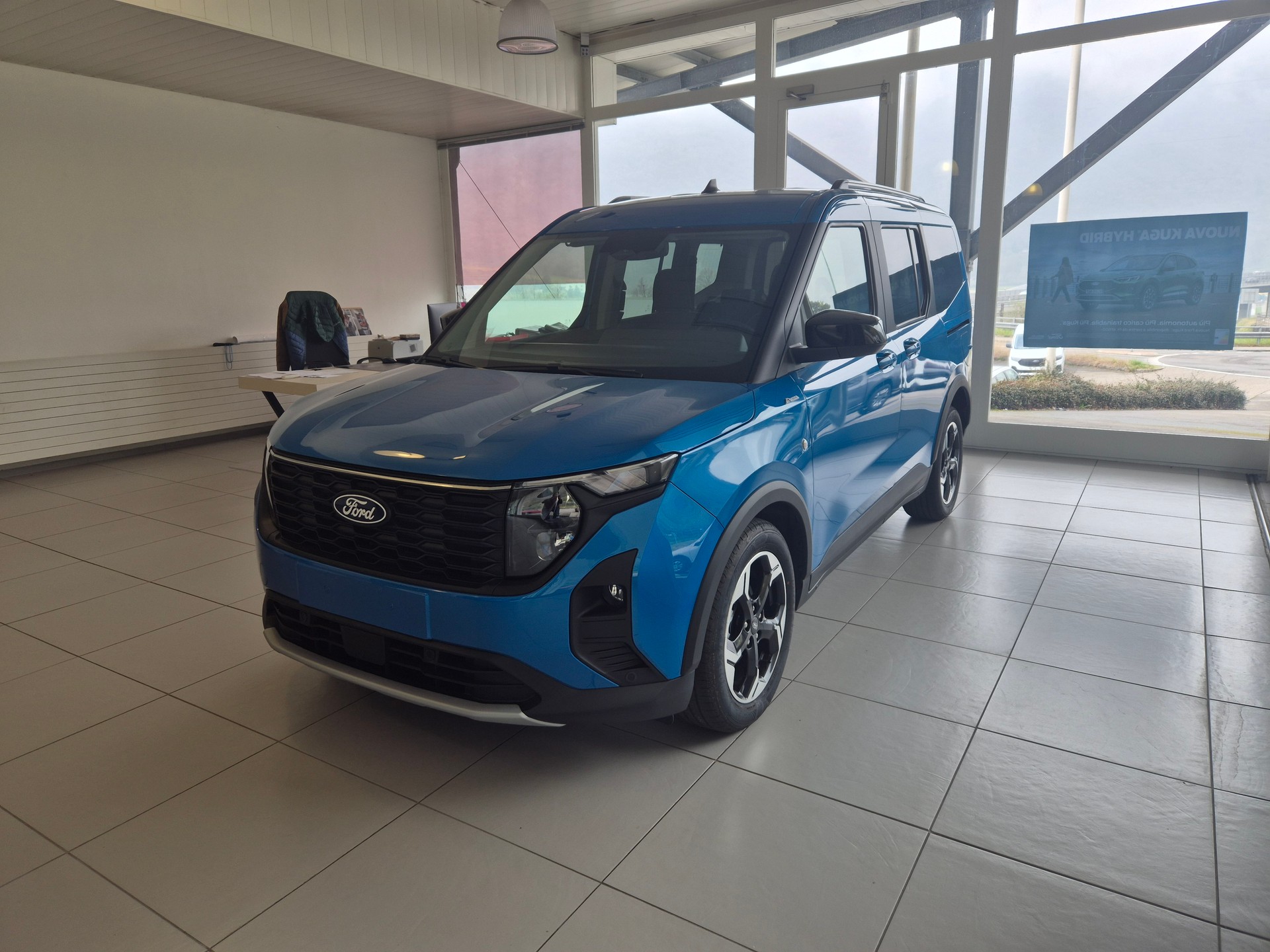 FORD Tourneo Courier 1.0 EcoBoost Active Automat-image-1