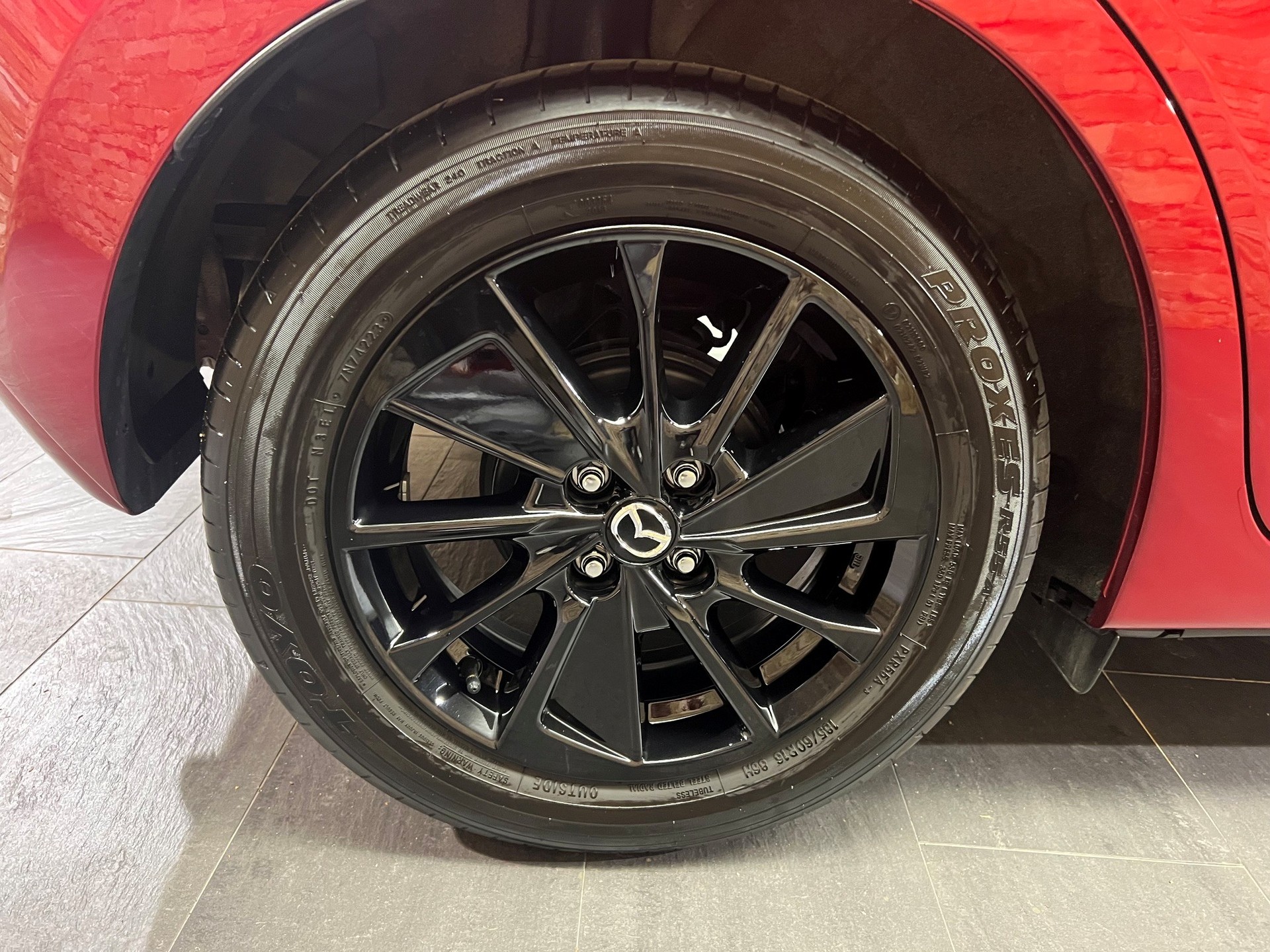 MAZDA 2 SKYACTIV-G 90 Homura Automat-image-7