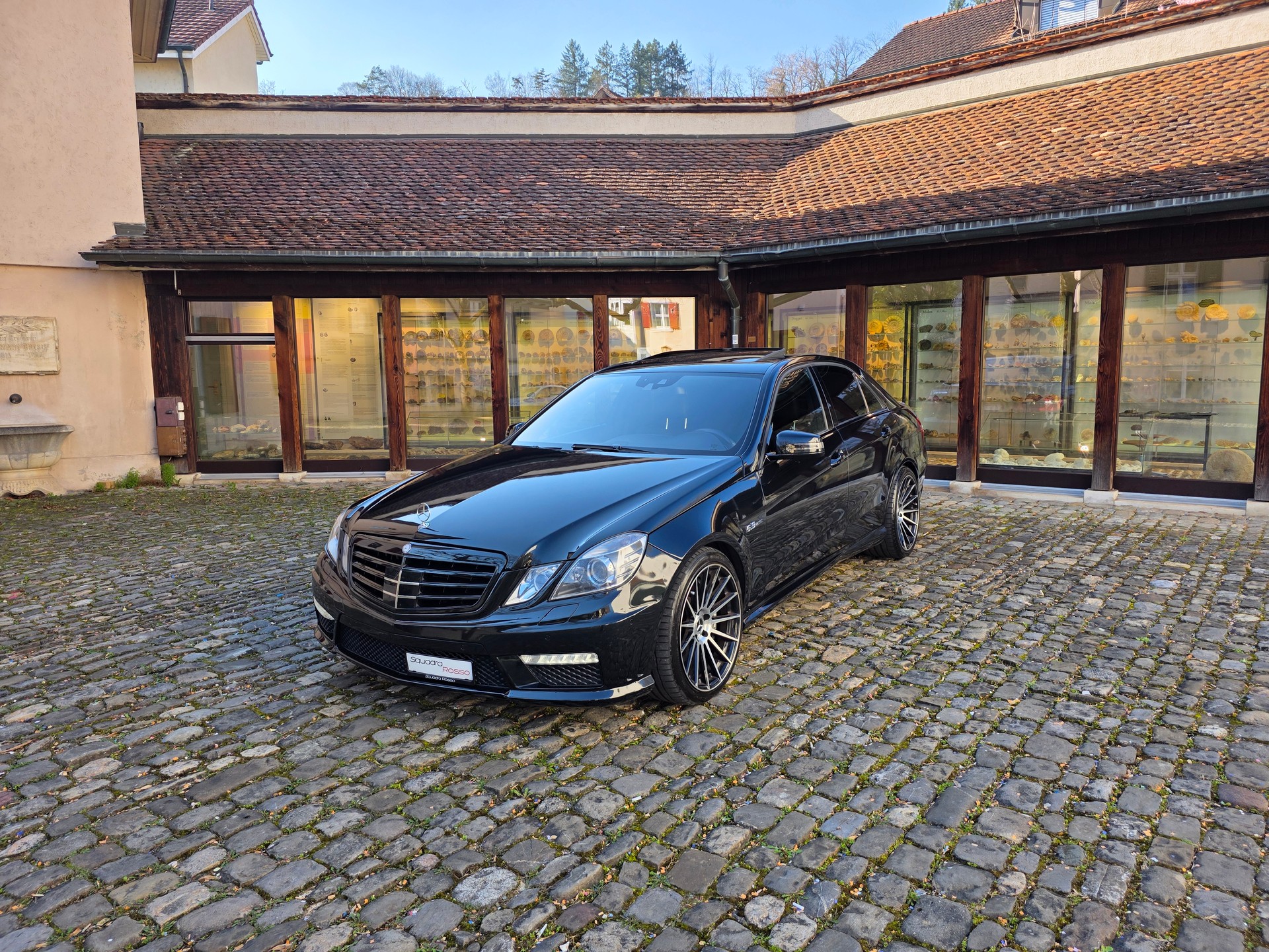 MERCEDES-BENZ E 63 AMG Speedshift MCT-image-3