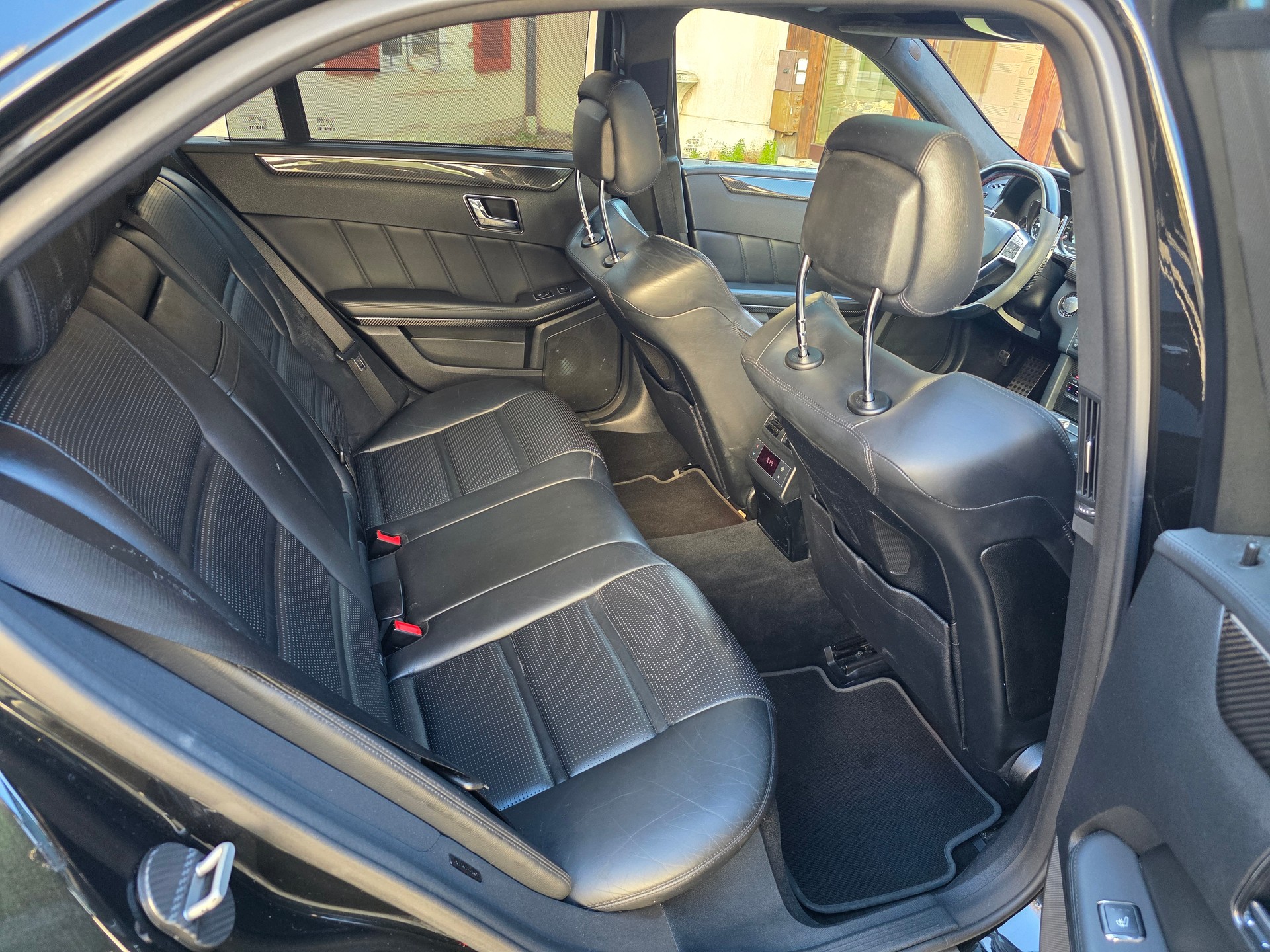MERCEDES-BENZ E 63 AMG Speedshift MCT-image-14