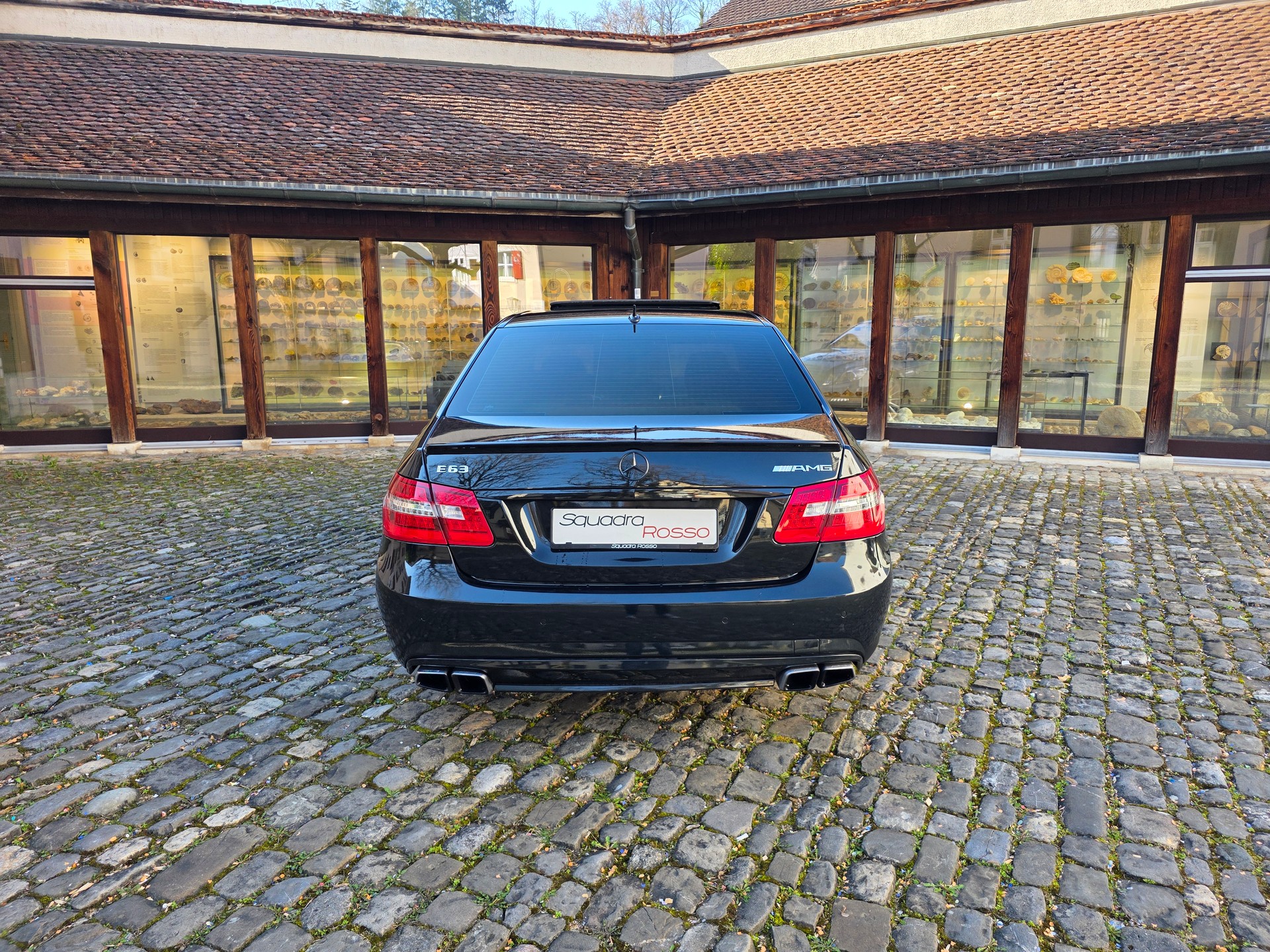 MERCEDES-BENZ E 63 AMG Speedshift MCT-image-5