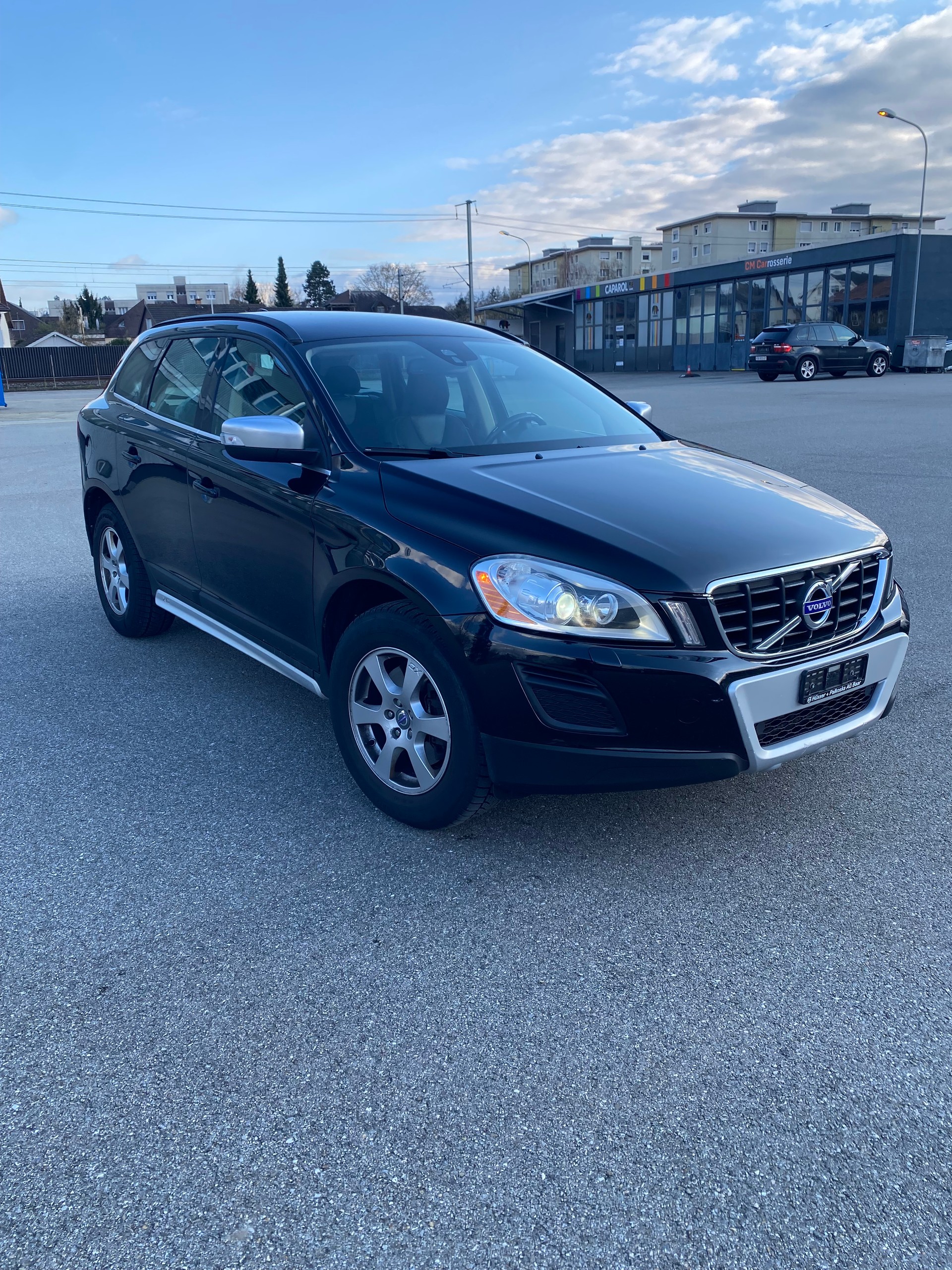 VOLVO XC60 D4 AWD Summum Geartronic-image-7