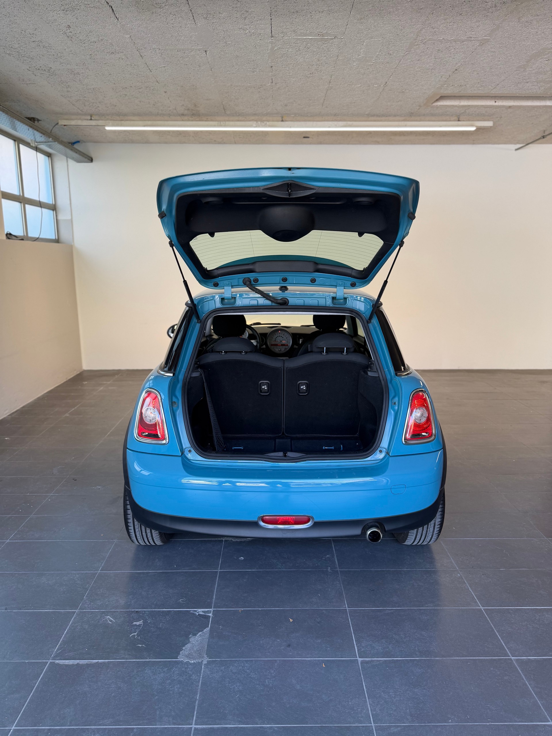 MINI One-image-5