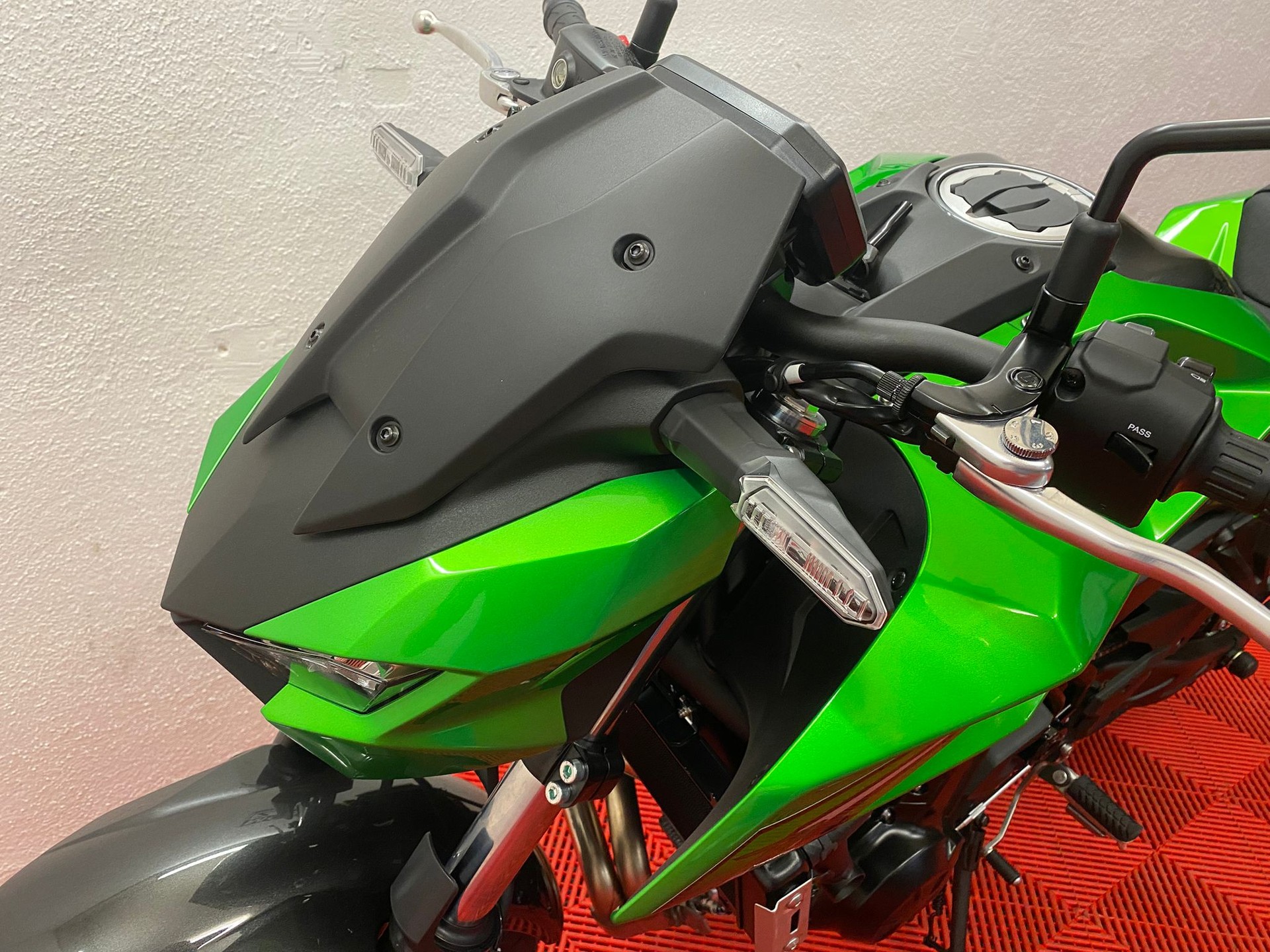 KAWASAKI Z 650 S (35kW)-image-6