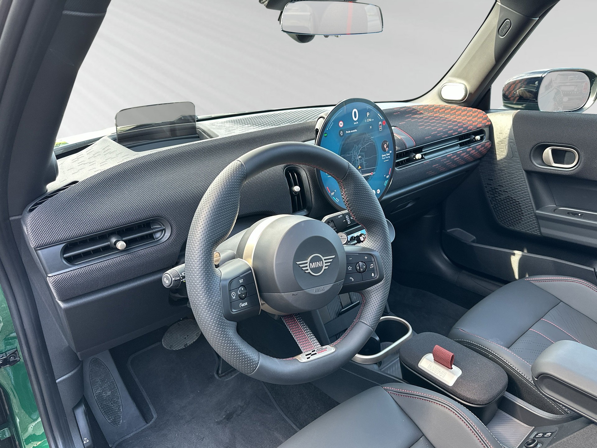 MINI Cooper S DKG-showroom-element-3