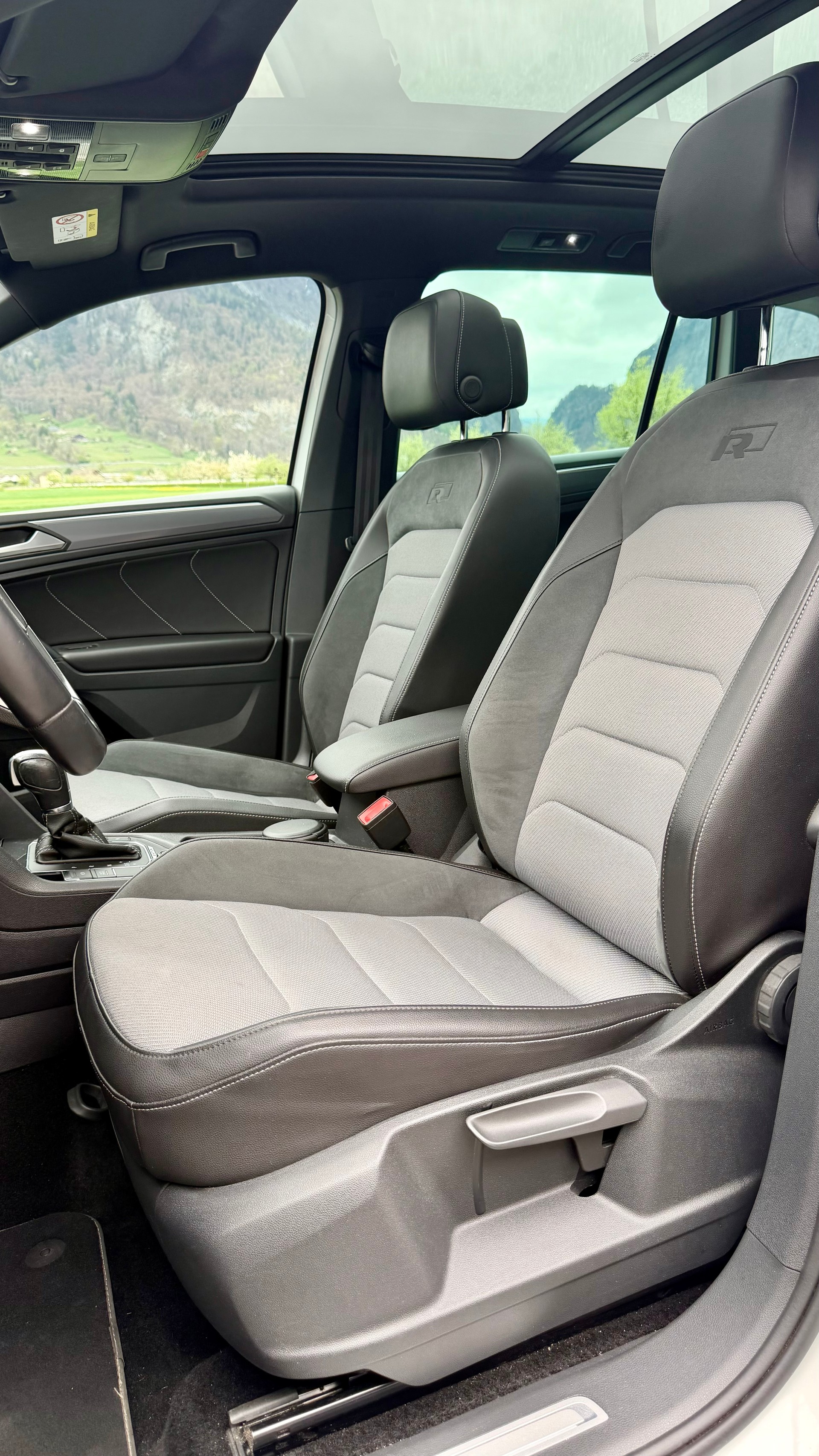 VW Tiguan 2.0TSI Highline 4Motion DSG-image-10