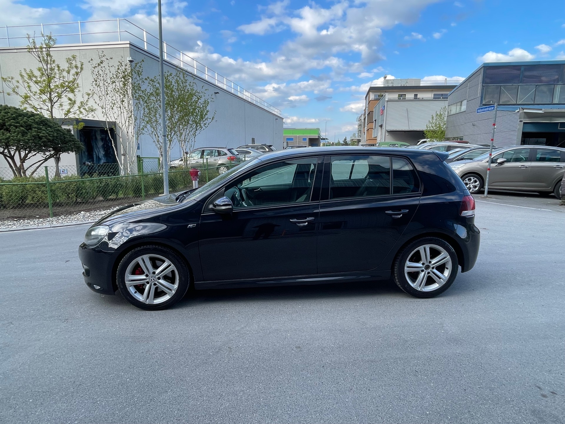 VW Golf 1.4 TFSI R-line-image-5