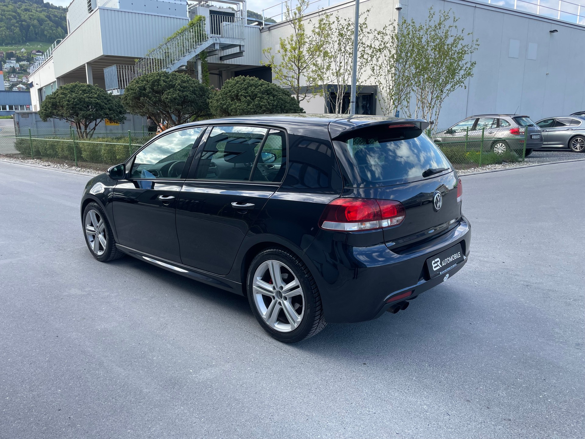 VW Golf 1.4 TFSI R-line-image-6