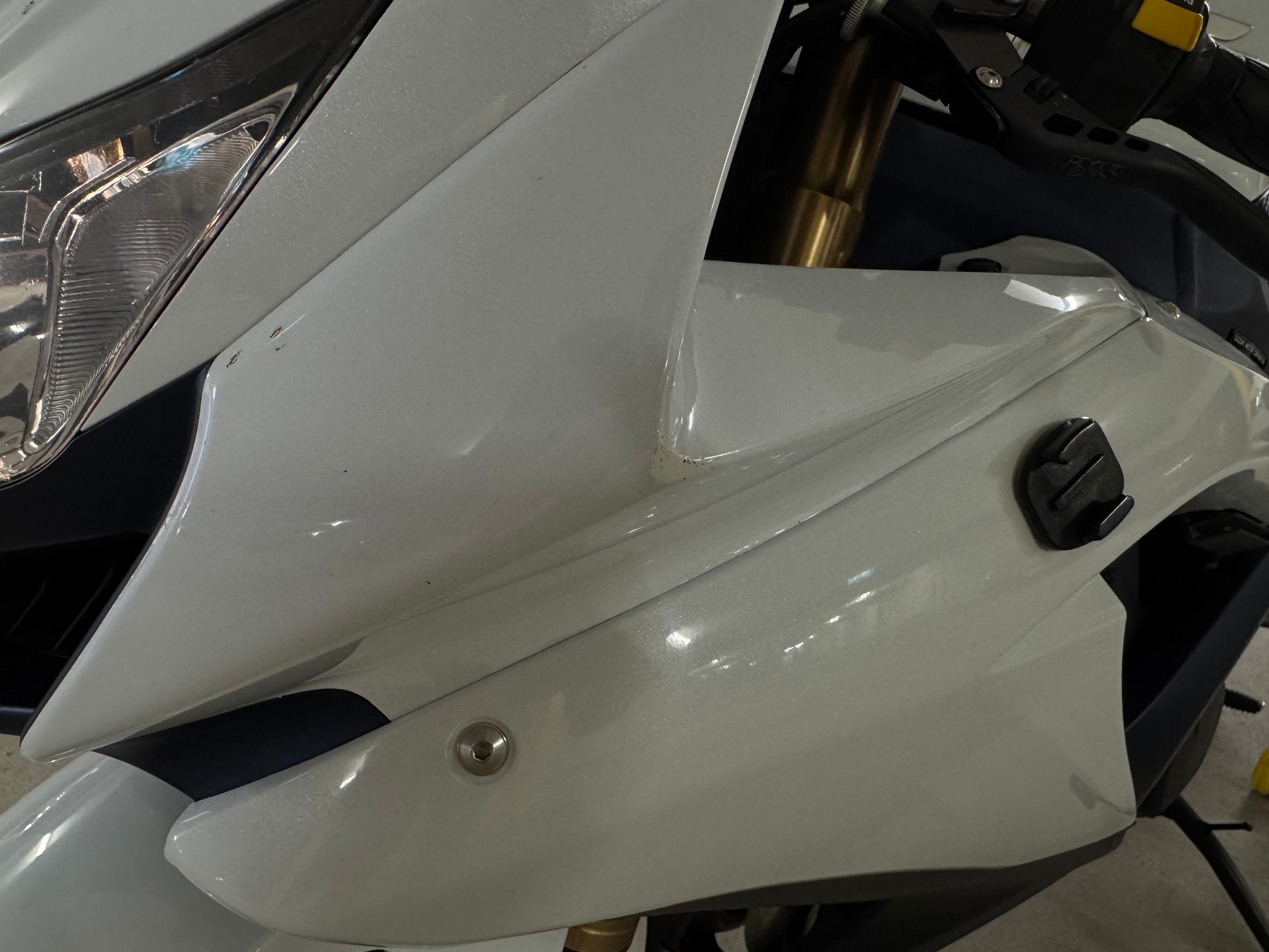 SUZUKI GSX-R 600 U L0-image-10