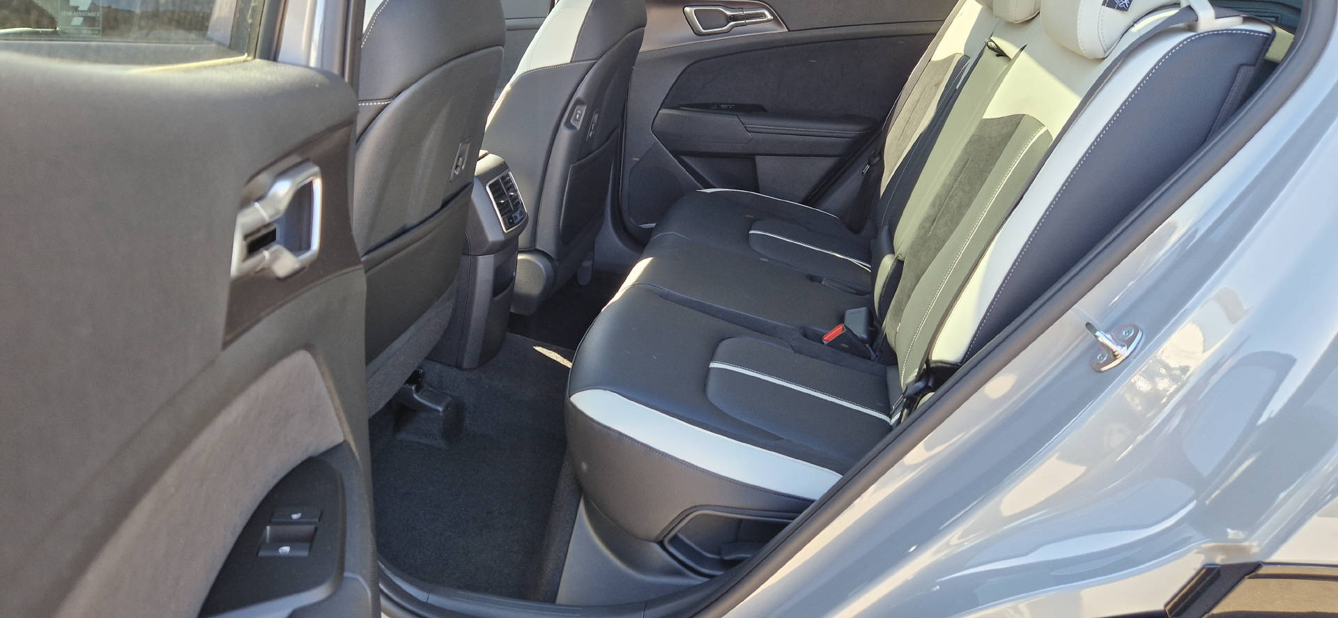 KIA Sportage 1.6 T-GDi GT-Line *MY2026*-image-13