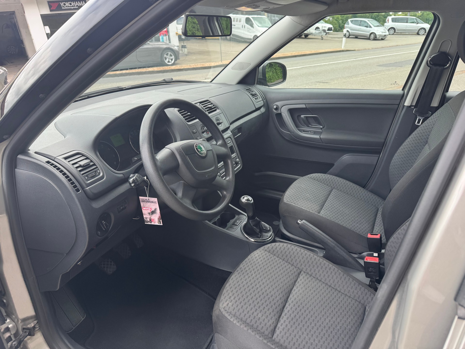 SKODA Fabia 1.2 TSI Classic-image-4