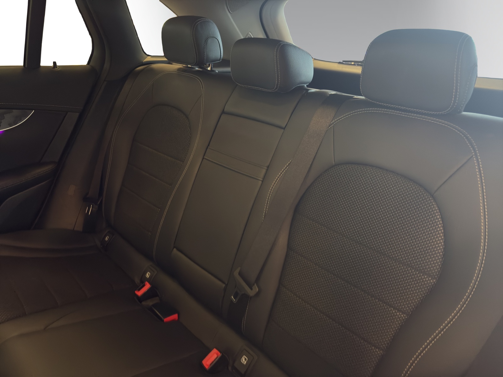 MERCEDES-BENZ GLC 300 e Off-Road 4Matic-image-9