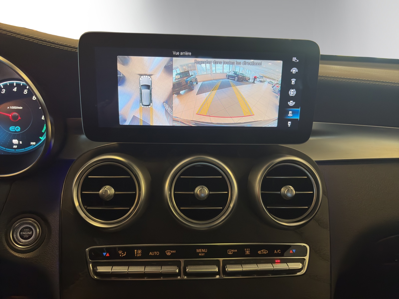 MERCEDES-BENZ GLC 300 e Off-Road 4Matic-image-12