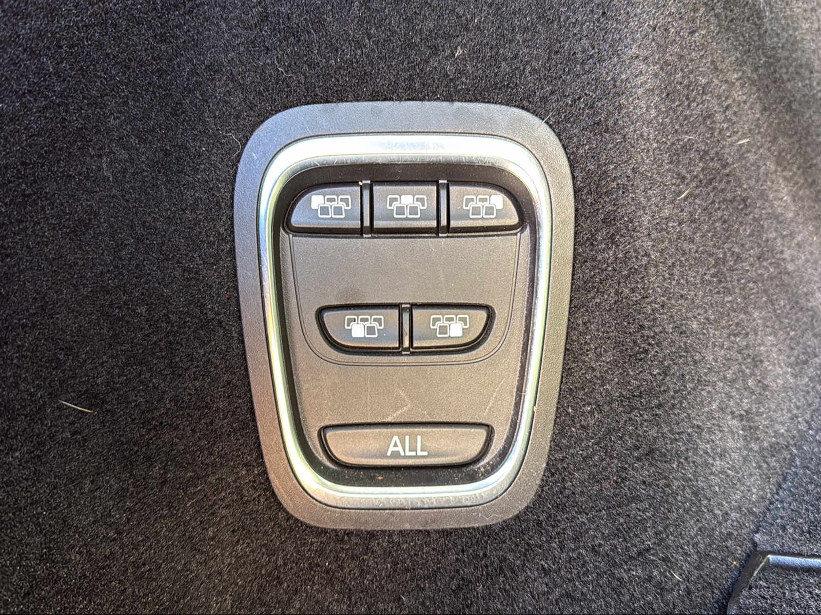 RENAULT Espace 1.8 TCe Intens EDC-image-19