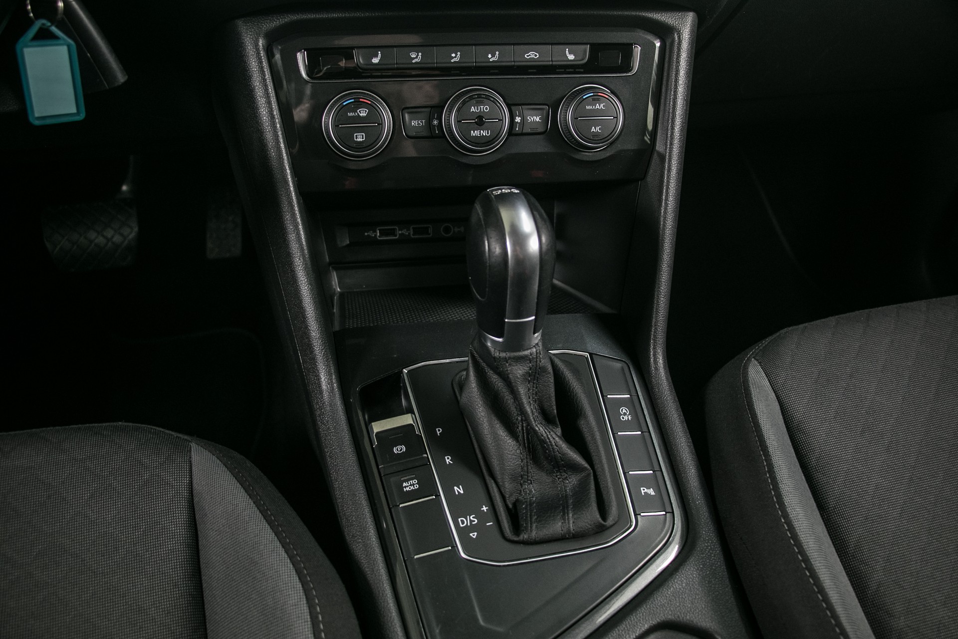 VW Tiguan Allspace 1.5TSI EVO Trendline DSG-image-7