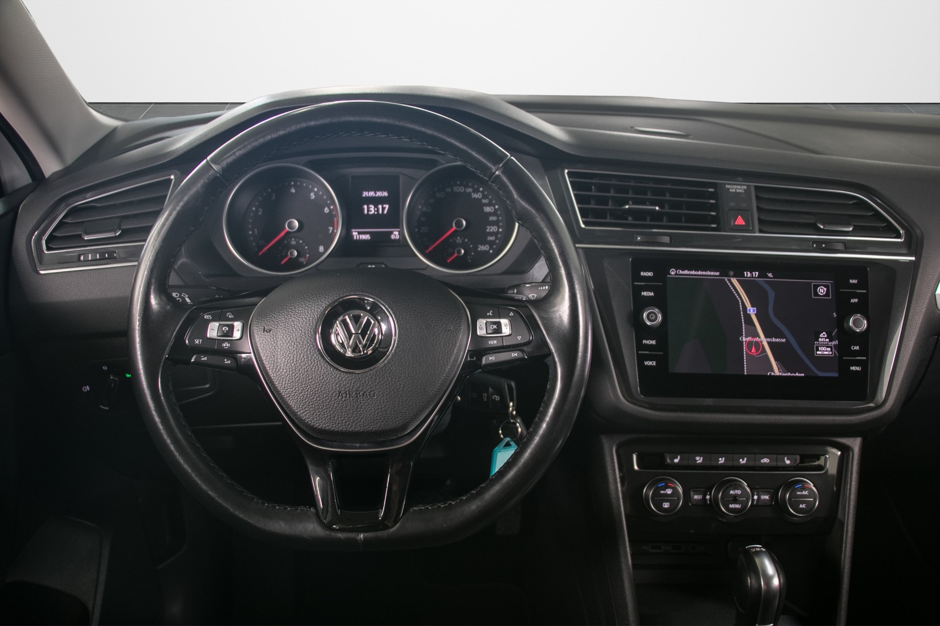 VW Tiguan Allspace 1.5TSI EVO Trendline DSG-image-4
