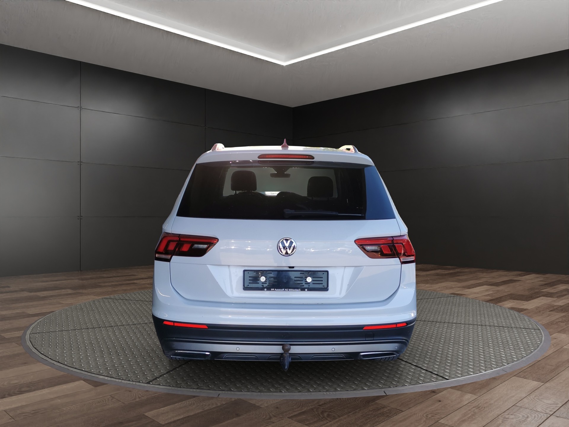 VW Tiguan Allspace 2.0TSI Comfortline 4Motion DSG-image-7