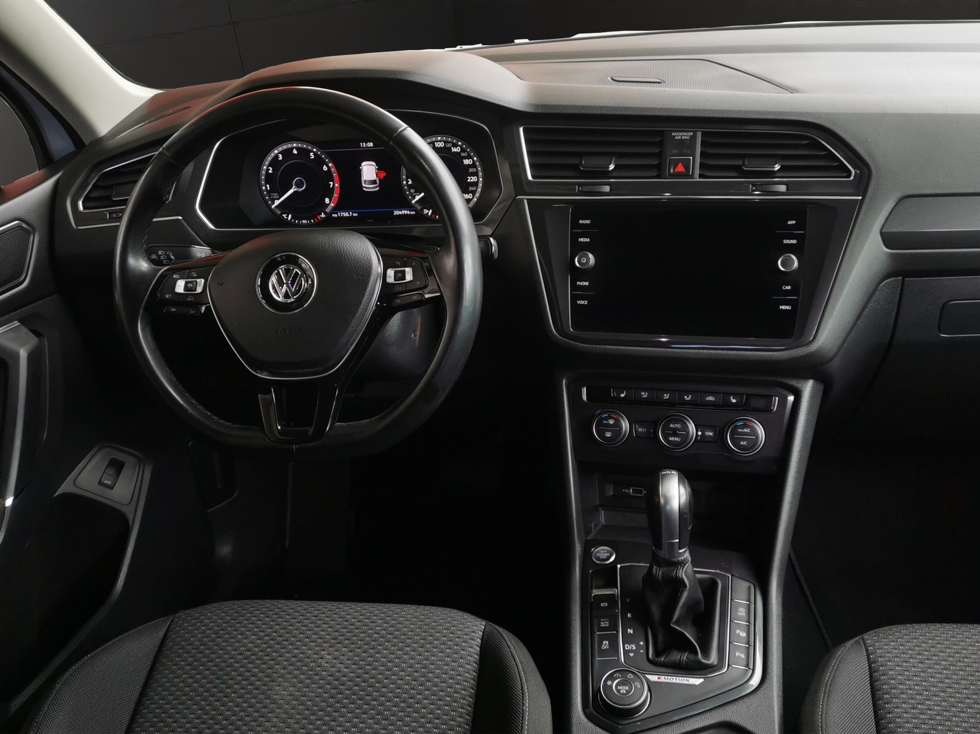 VW Tiguan Allspace 2.0TSI Comfortline 4Motion DSG-image-16