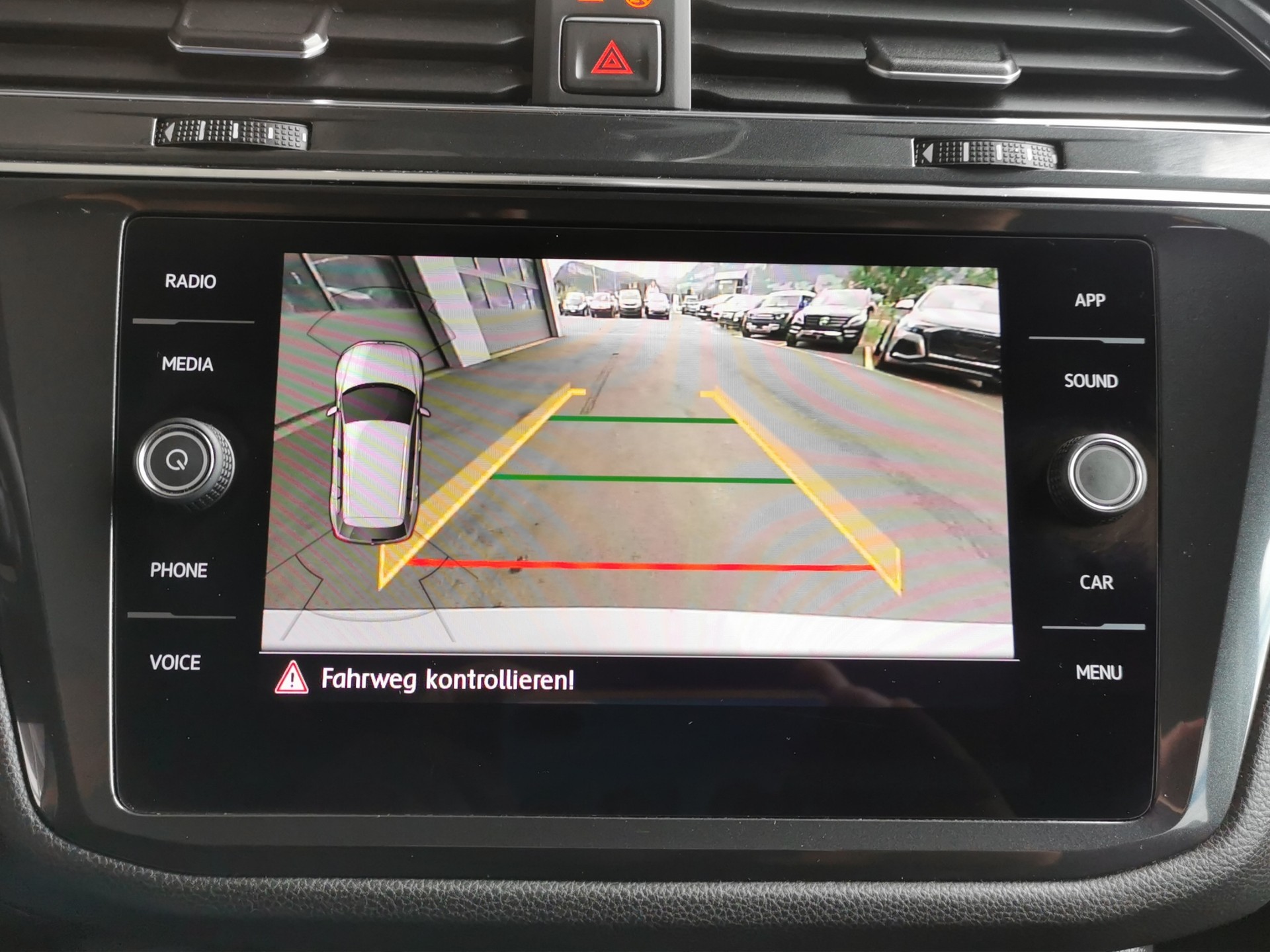 VW Tiguan Allspace 2.0TSI Comfortline 4Motion DSG-image-18