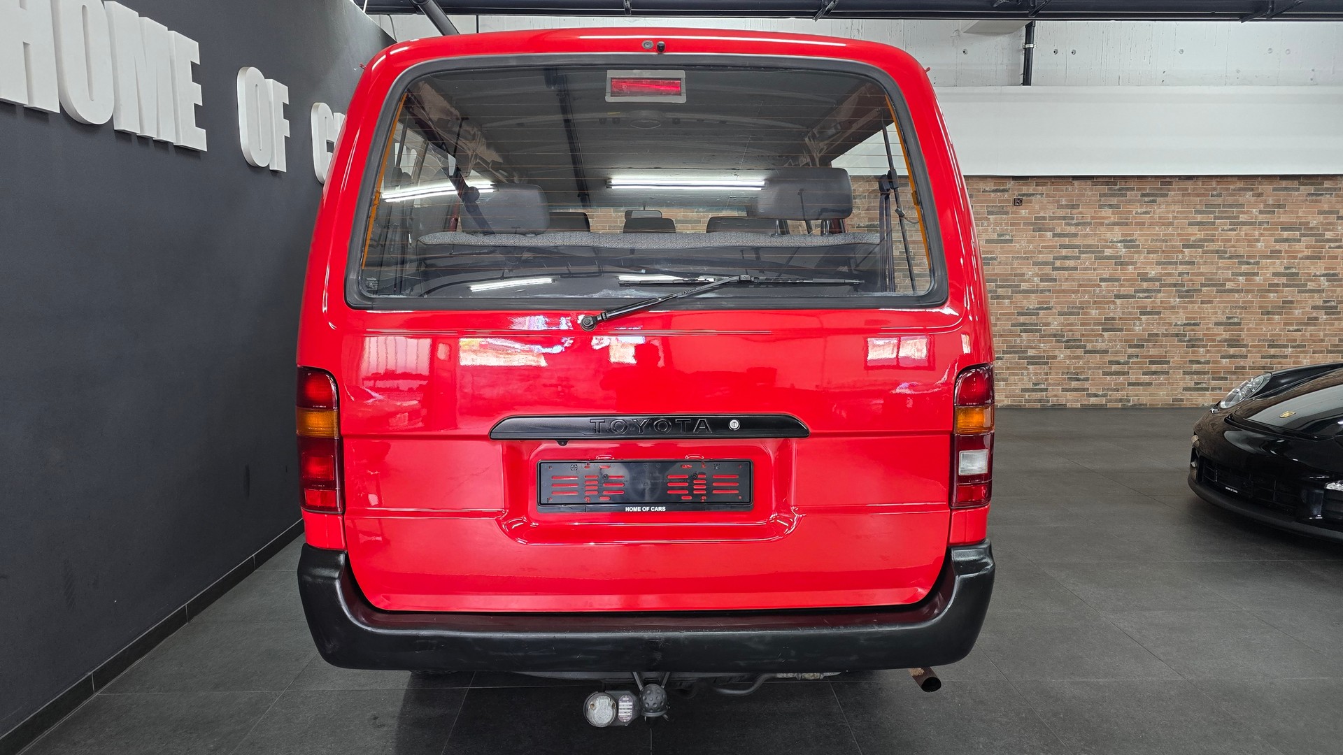 TOYOTA Hiace 2.4 4x4 Saloon Jub.-image-8