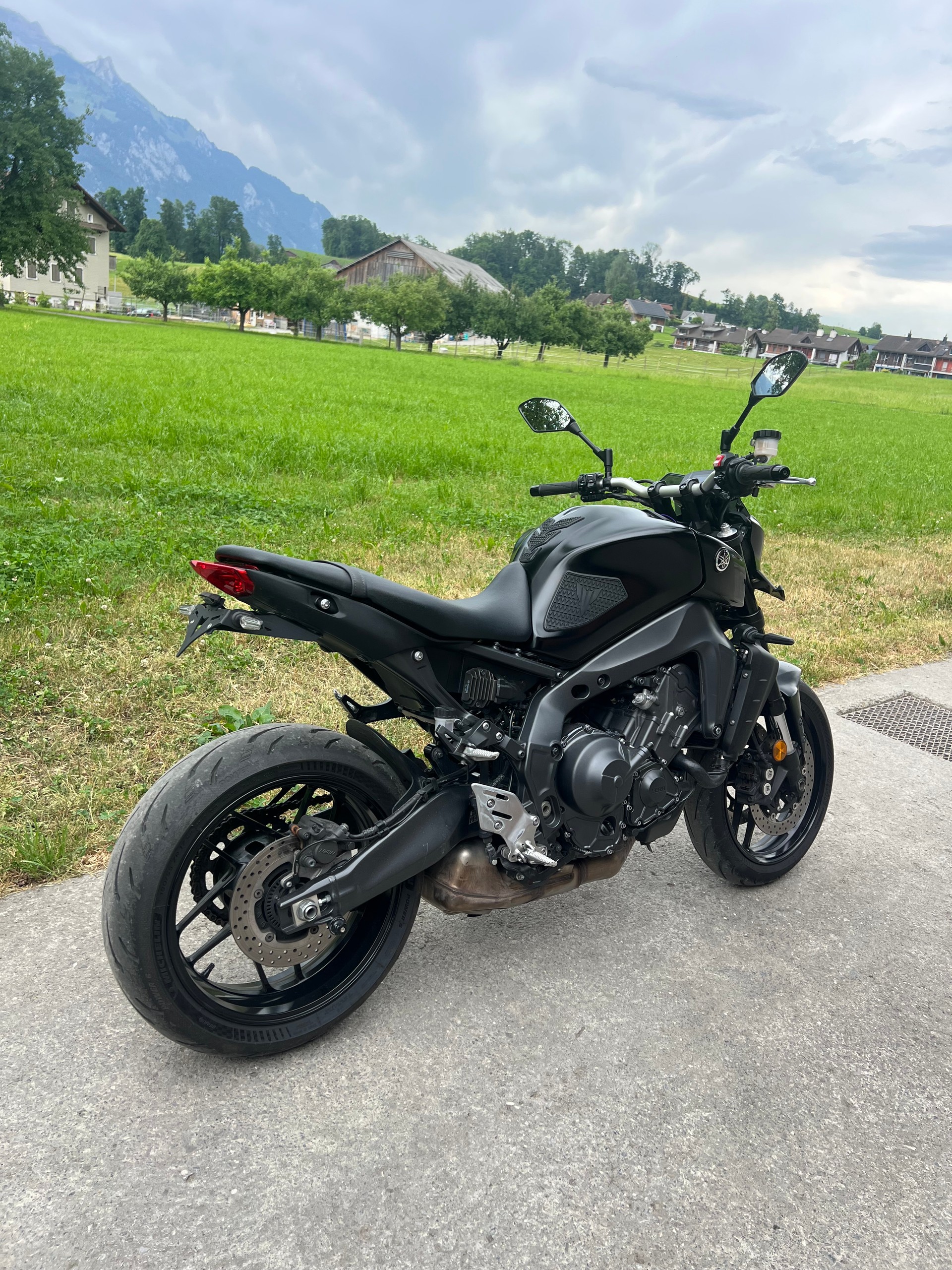 YAMAHA MT-09 (35kW)-image-1