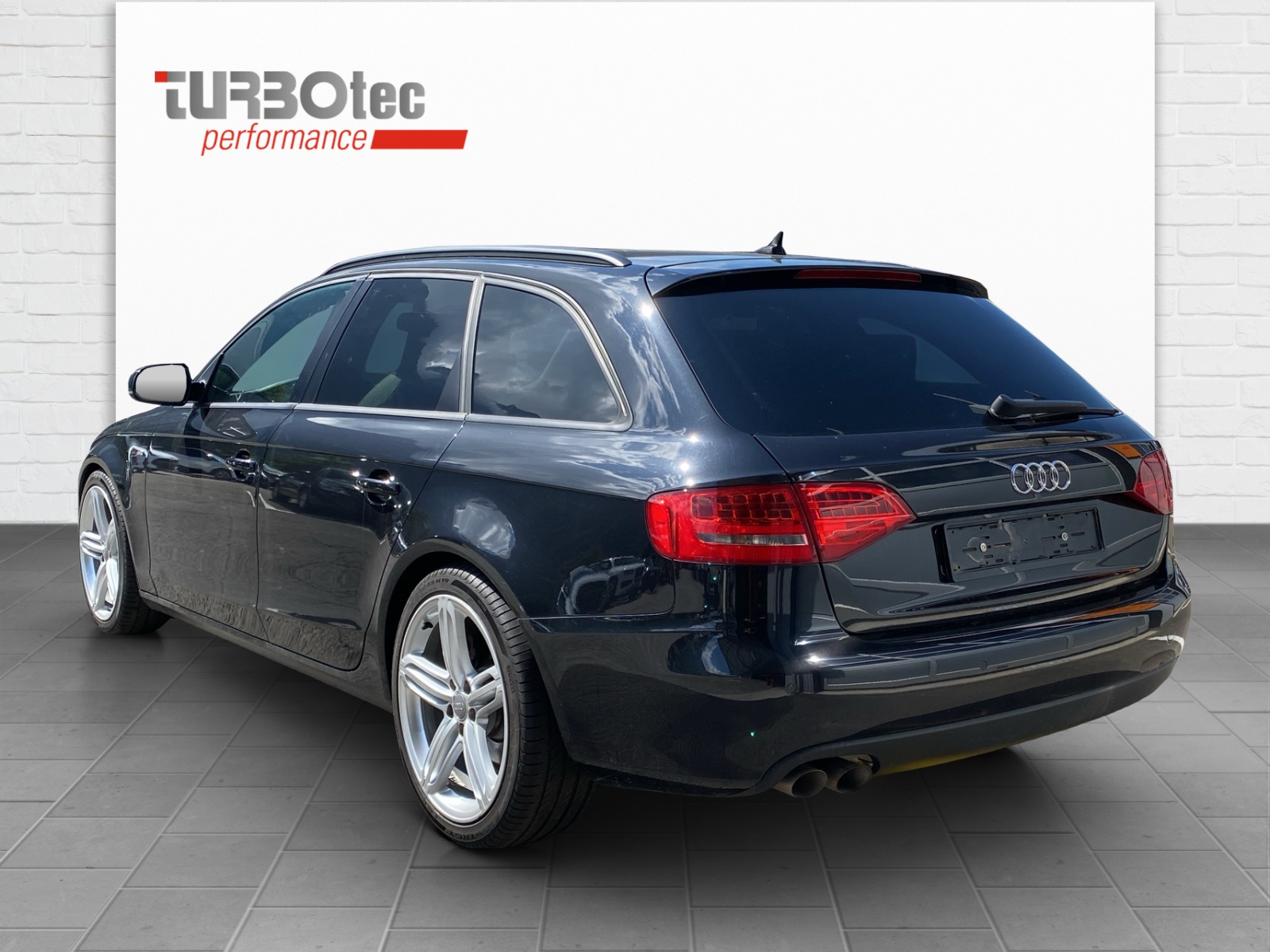 AUDI A4 Avant 2.0 TDI quattro-showroom-element-2