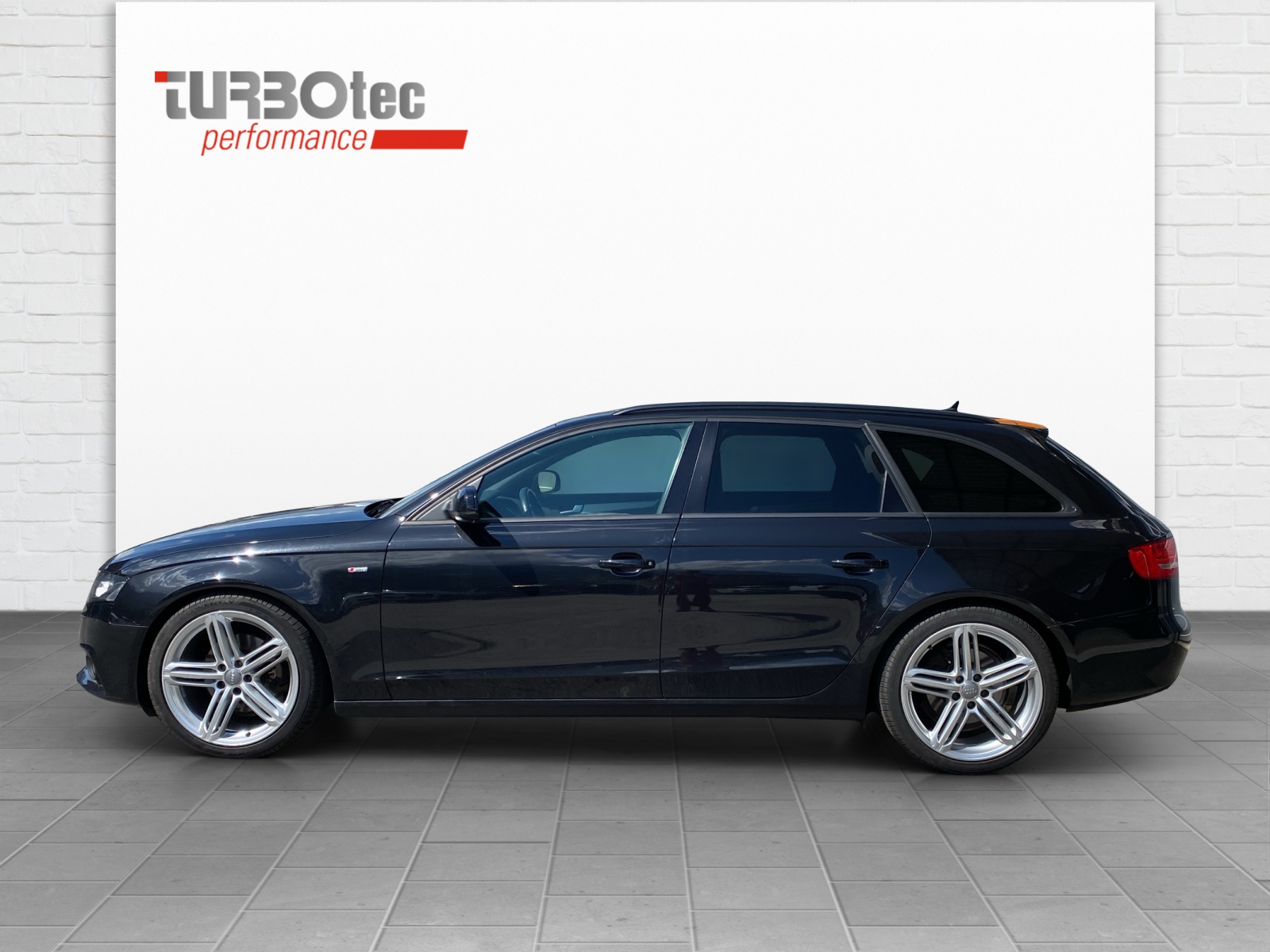 AUDI A4 Avant 2.0 TDI quattro-showroom-element-1