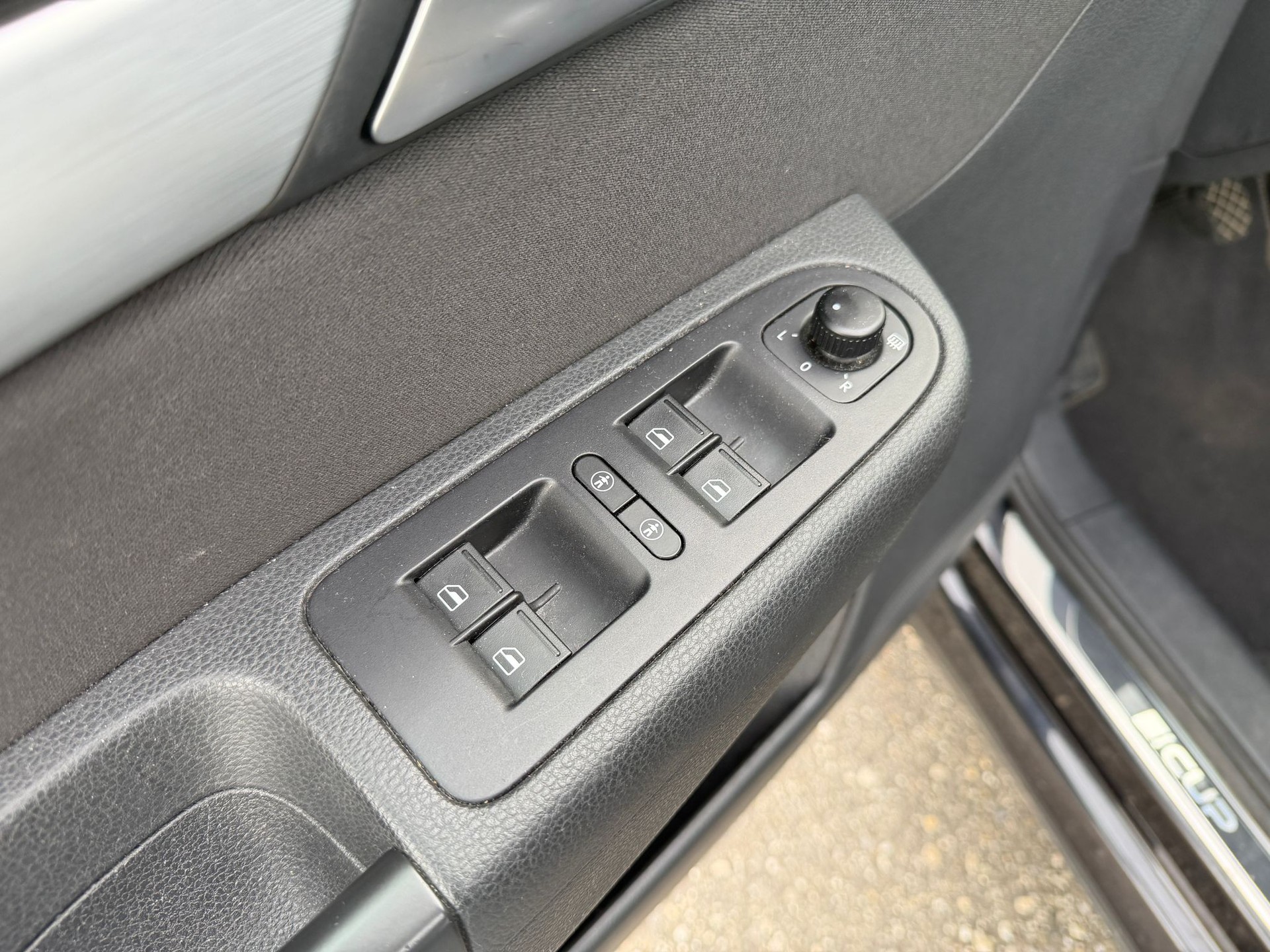 VW Sharan 1.4 TSI BlueMotion Technology Cup-image-12