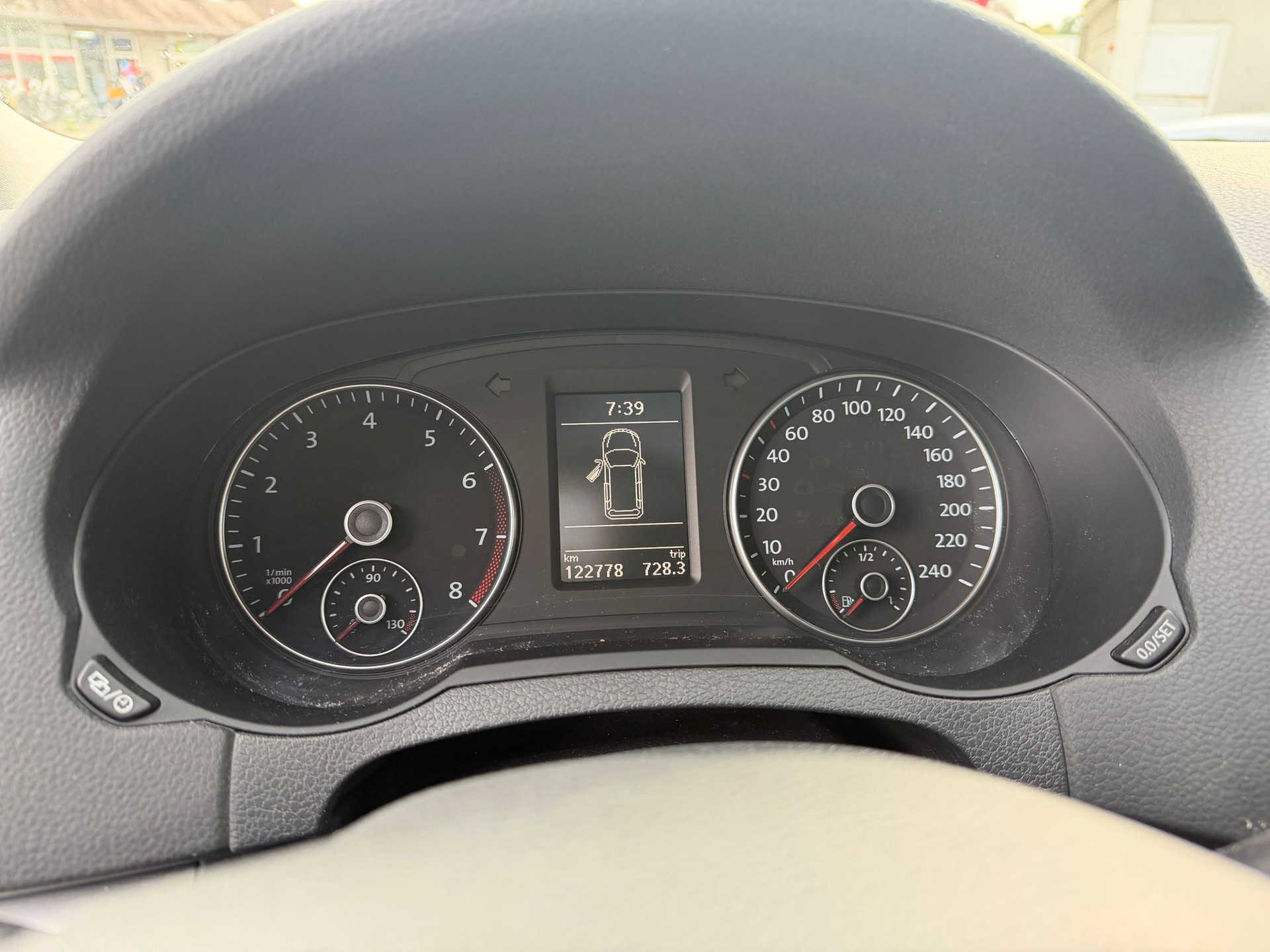 VW Sharan 1.4 TSI BlueMotion Technology Cup-image-14