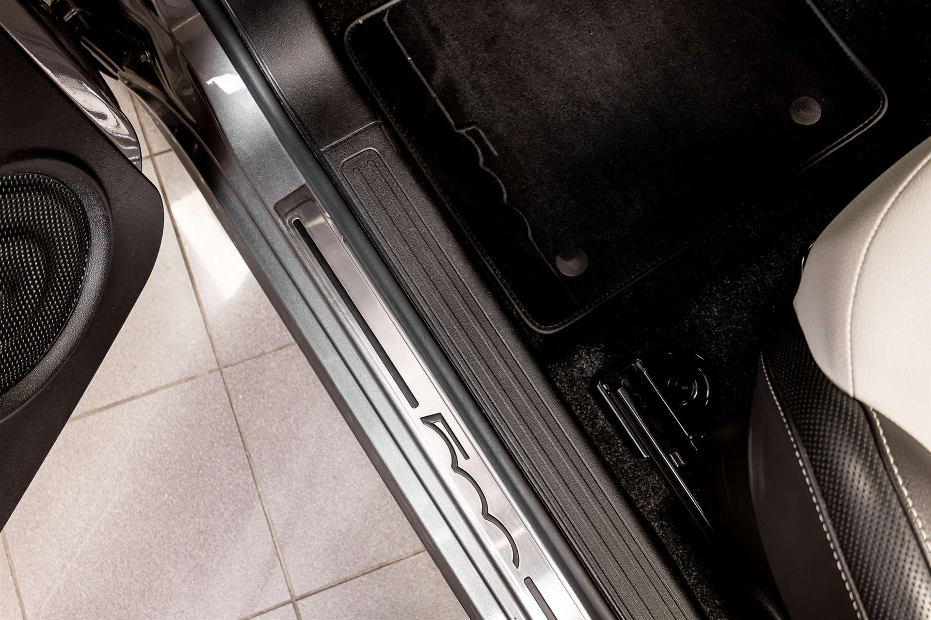 FIAT 500C 1.0 N3 MildHybrid Dolcevita-image-11