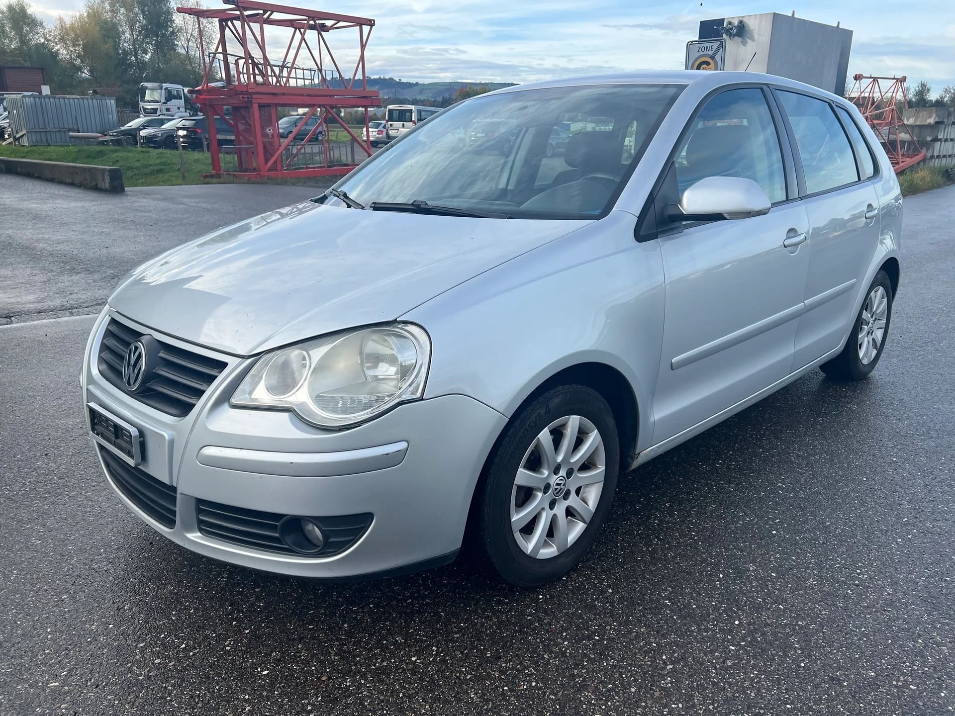 VW Polo 1.4 16V Young&Fresh-showroom-element-1