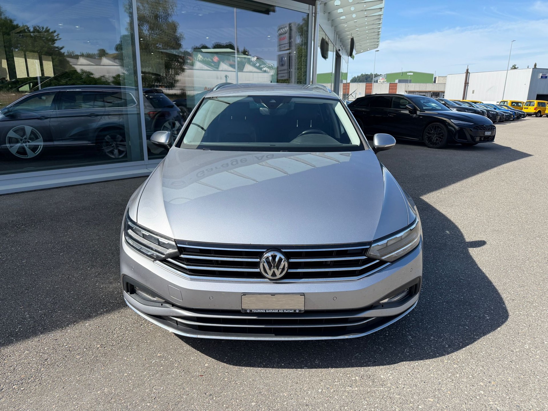 VW Passat 2.0 TDI BMT Elegance 4Motion DSG-image-7