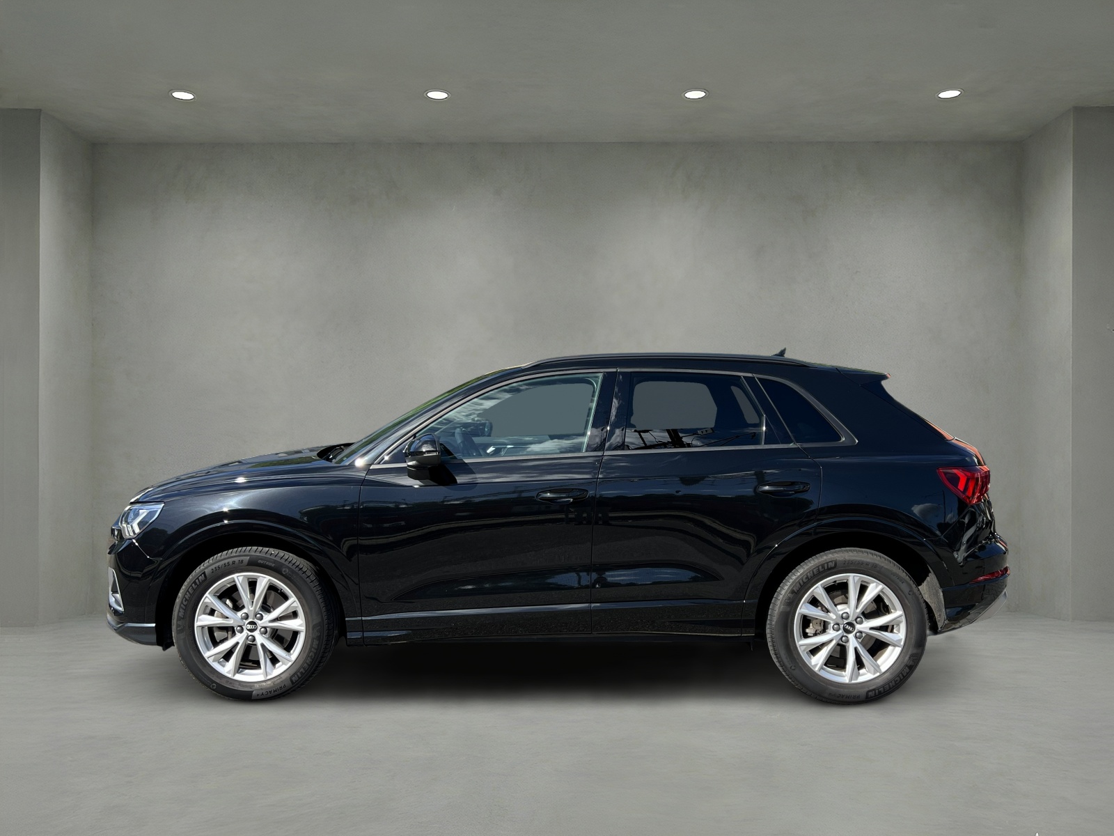 AUDI Q3 40 TDI advanced quattro S-tronic-showroom-element-1