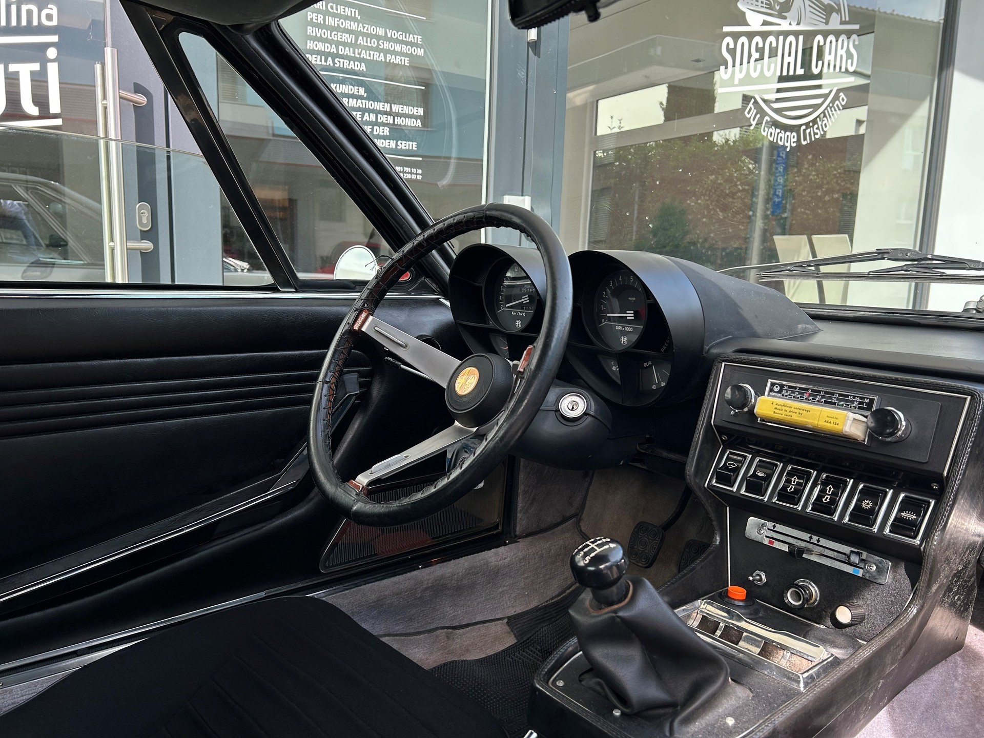 ALFA ROMEO MONTREAL-image-11