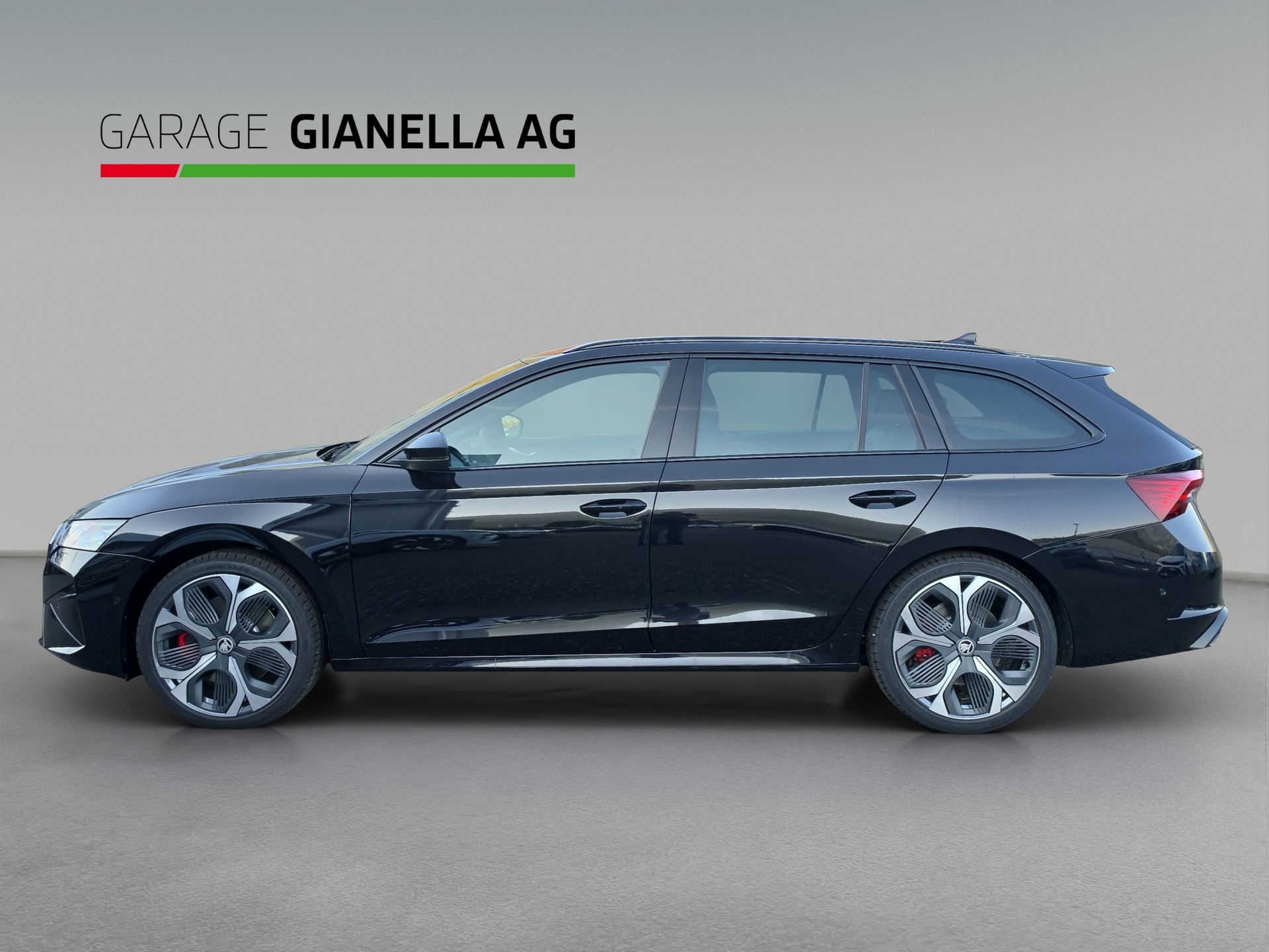 SKODA Octavia Combi 2.0 TSI DSG RS 30 Years Edition-showroom-element-1