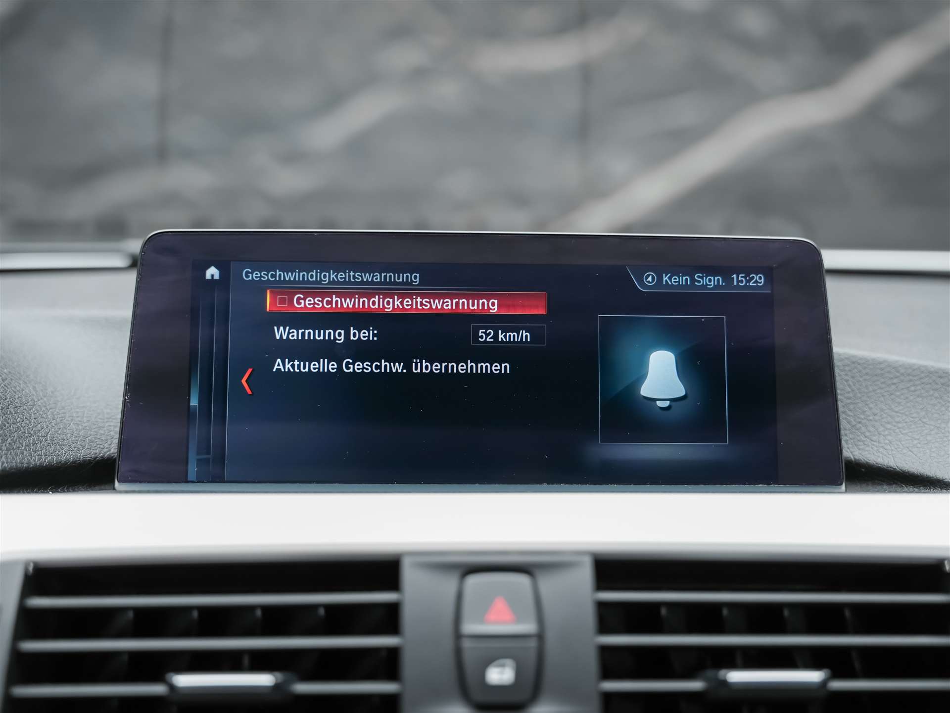 BMW 320d xDrive Touring Steptronic *Head Up Display*Abstandsregler*Adaptiver LED Scheinwerfer*-image-32