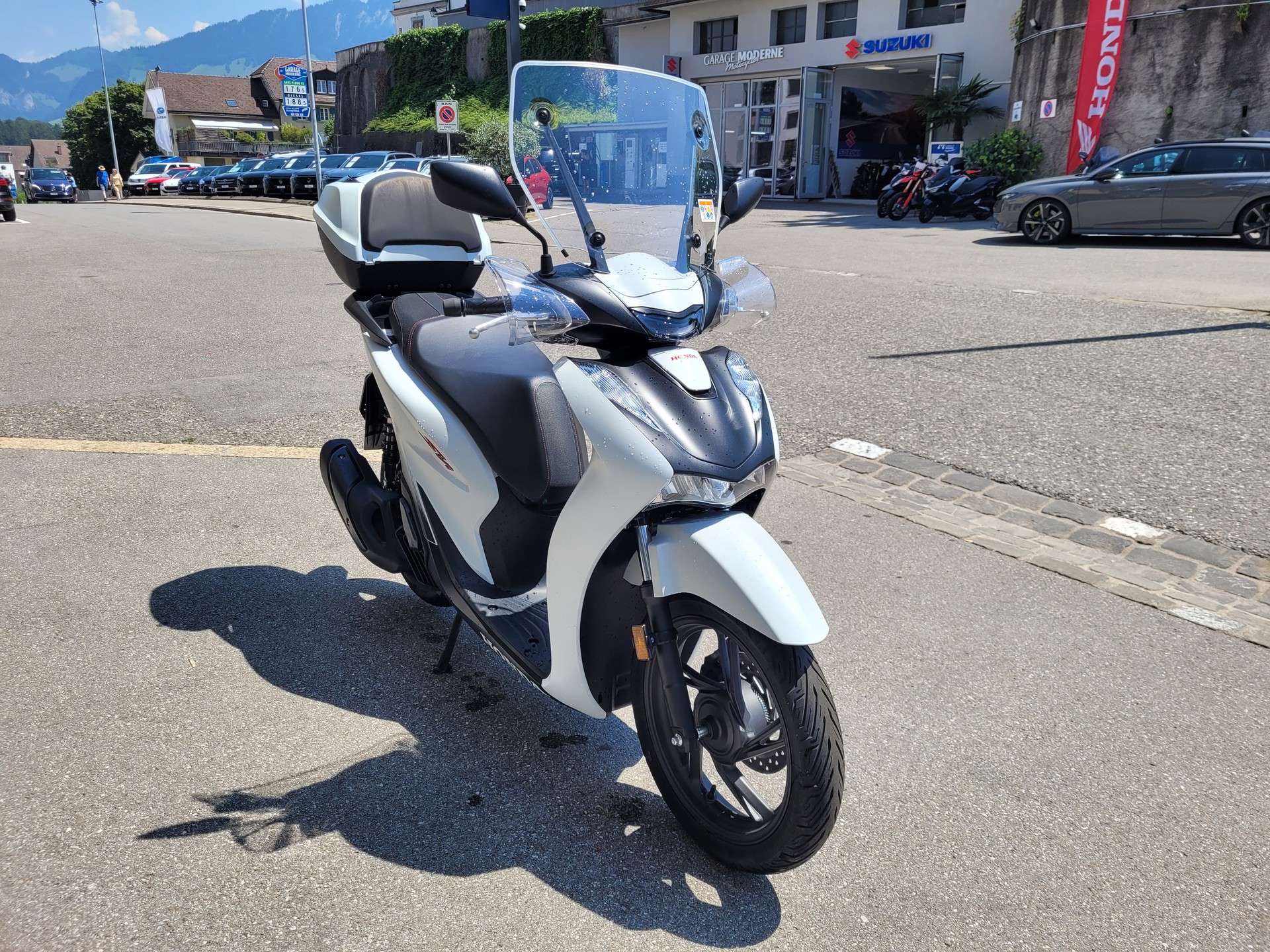 HONDA SH 125 Sporty-image-0