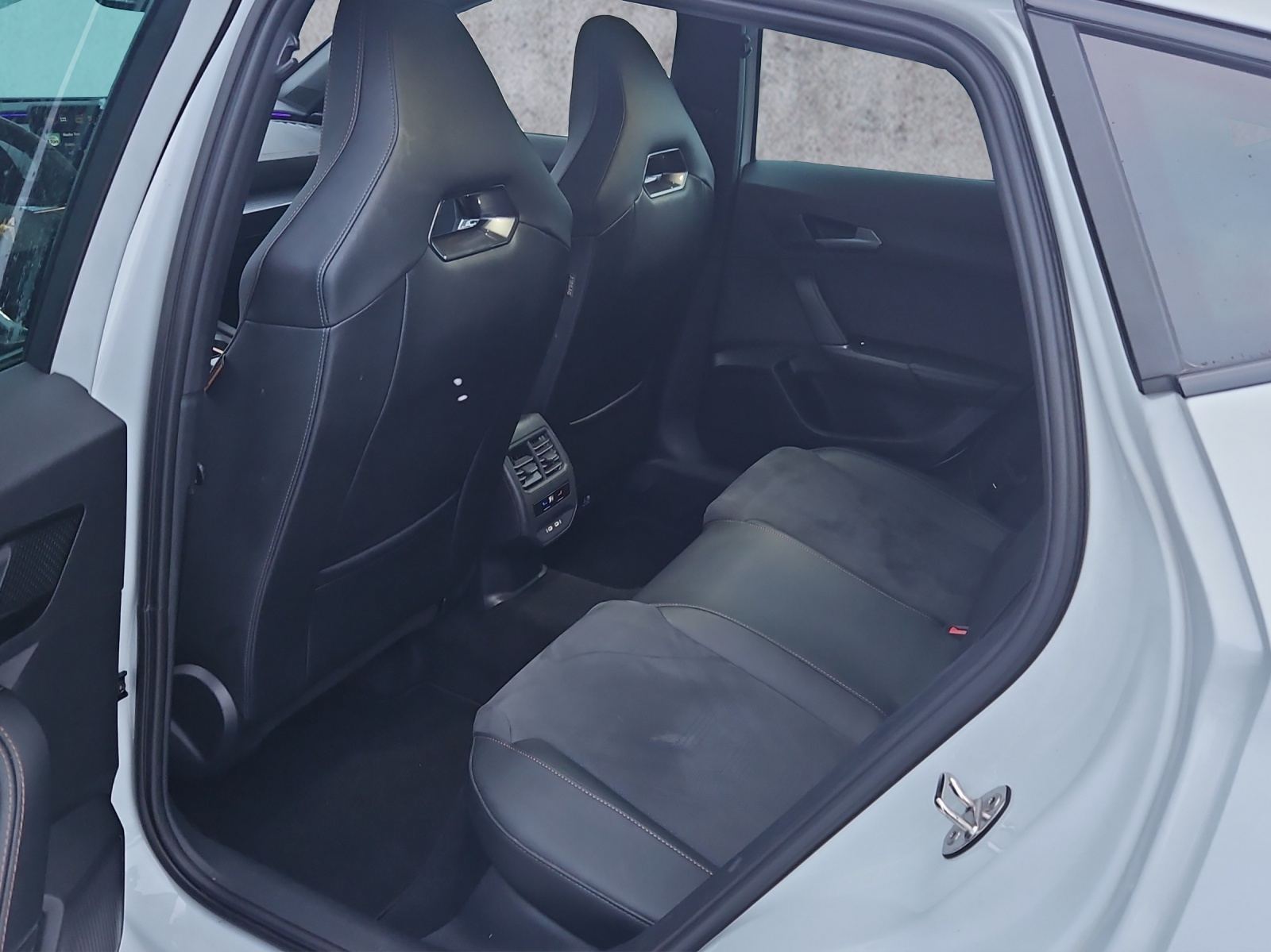 CUPRA Formentor 2.0TSI VZ 4Drive DSG-image-10
