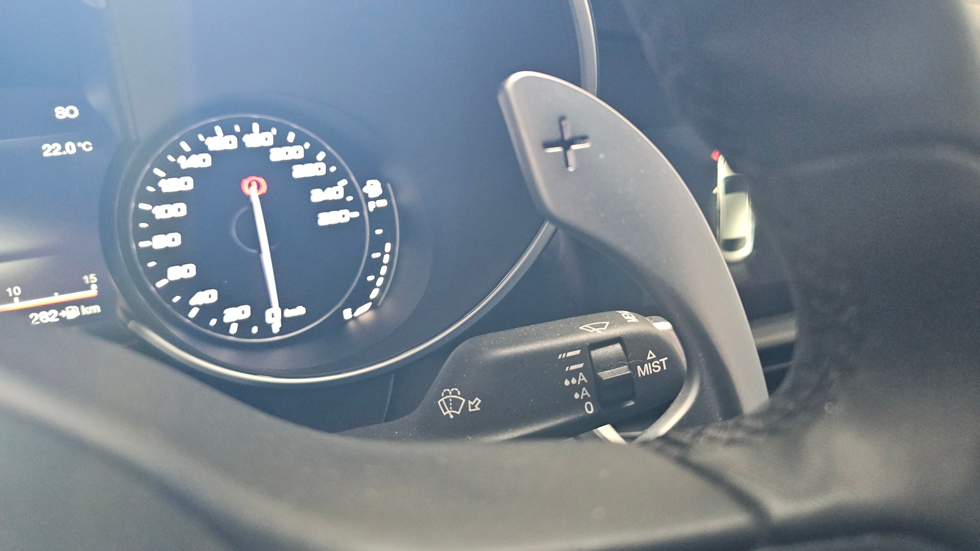ALFA ROMEO Giulia 2.2 JTDM Veloce Q4 Automatic-image-12
