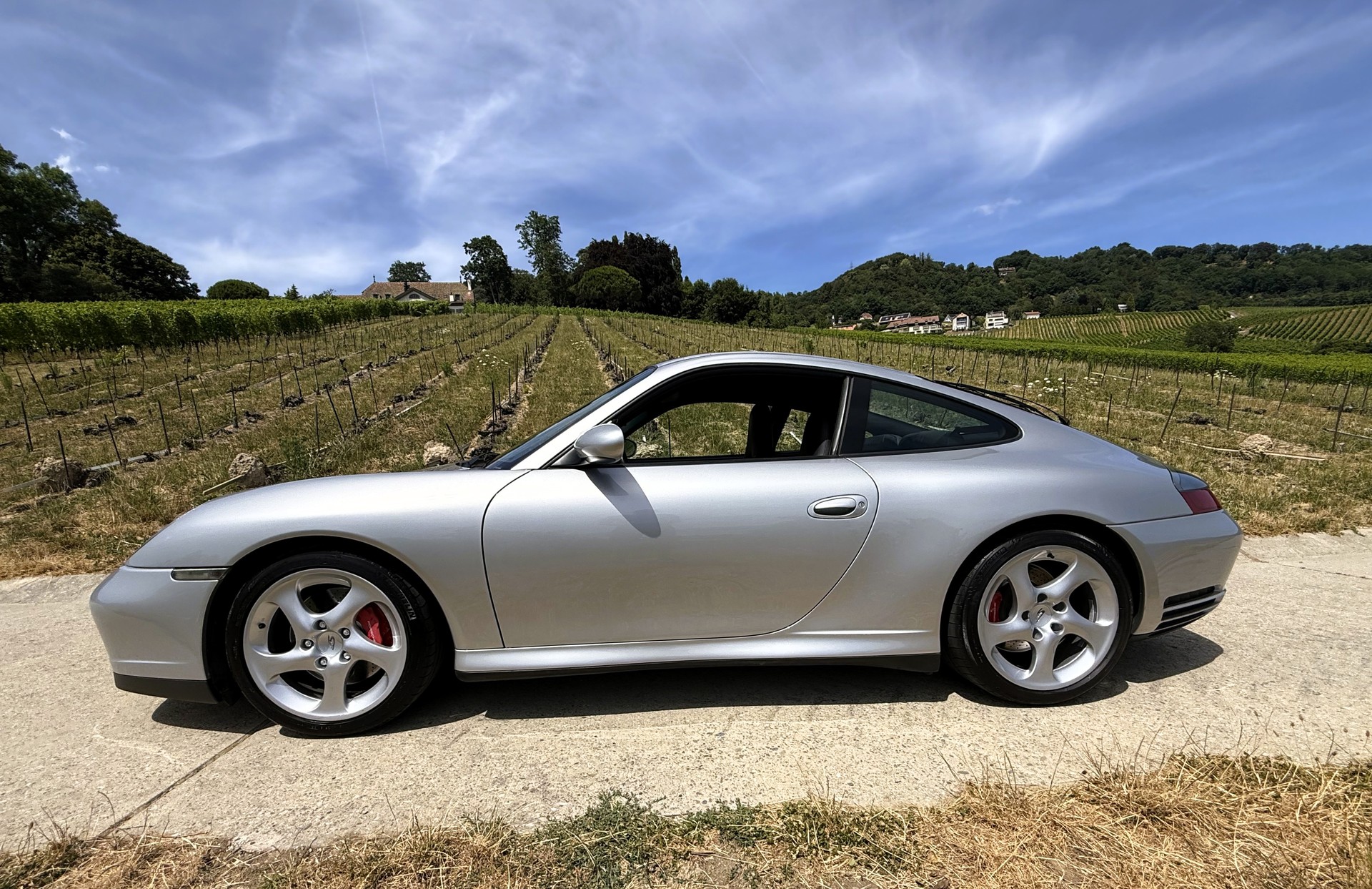 PORSCHE 911 Carrera 4 S-showroom-element-1