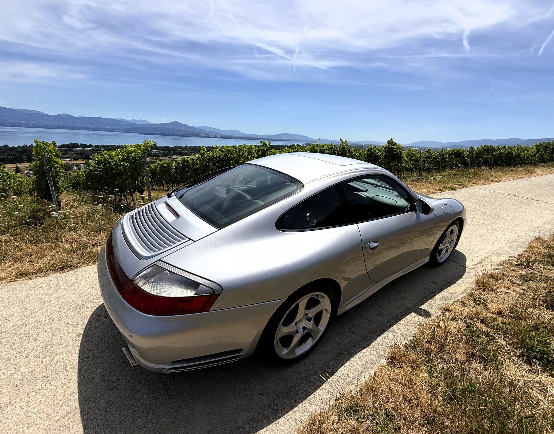 PORSCHE 911 Carrera 4 S-image-5