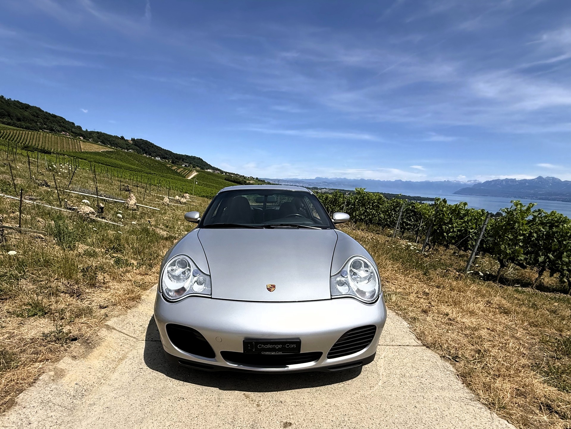 PORSCHE 911 Carrera 4 S-image-8