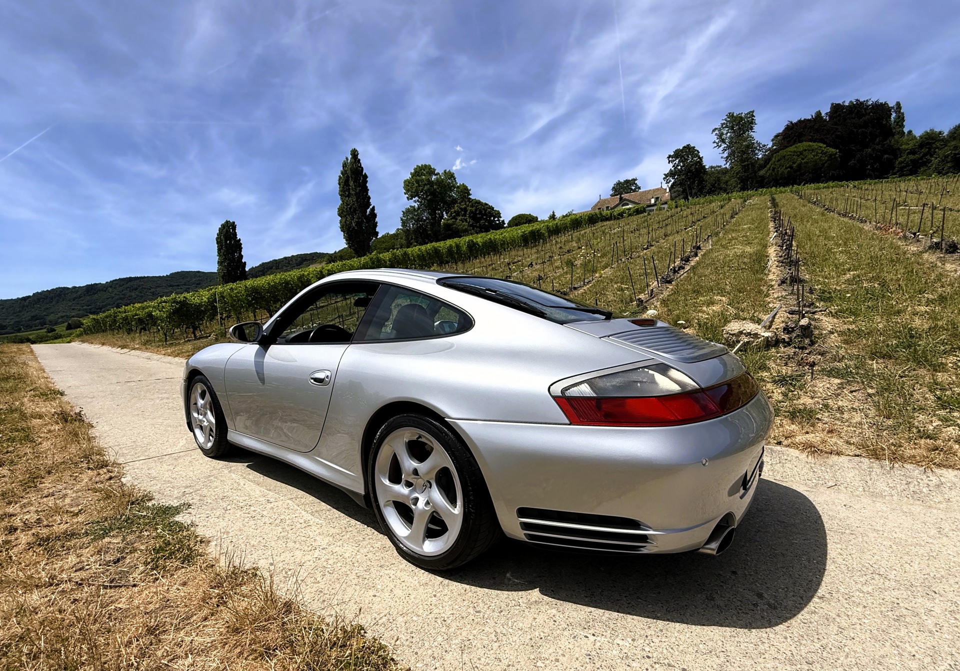 PORSCHE 911 Carrera 4 S-showroom-element-2