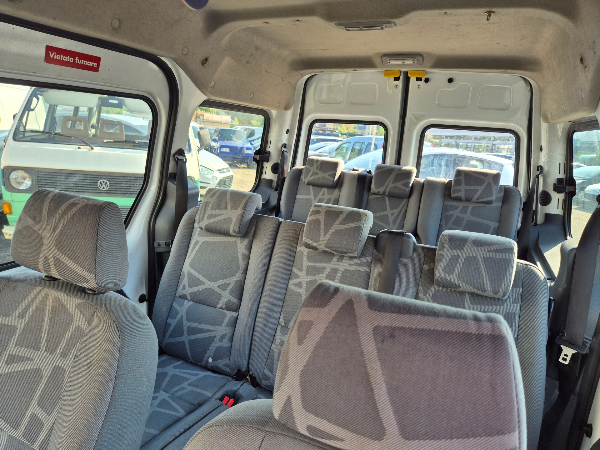 FORD TOURNEO CONNECT-image-15