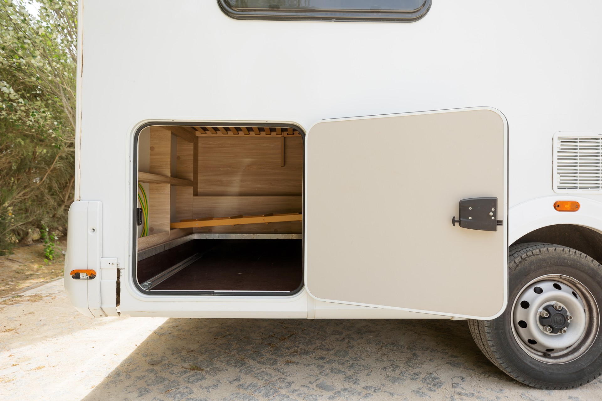 FIAT 2021 Fiat Ducato Weinsberg Carasuite | Voll ausgestattet | Schlafplätze für 5-image-14