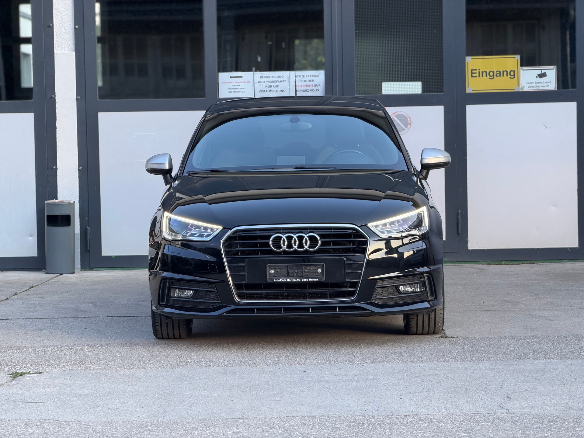 AUDI A1 Sportback 1.4 TFSI Sport-showroom-element-2