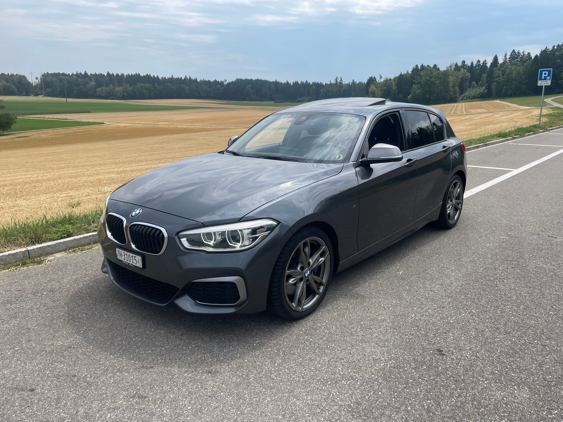 BMW M135i xDrive Steptronic