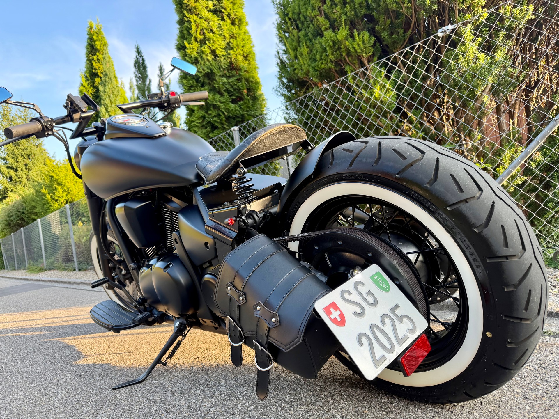 KAWASAKI VN 900 Classic-image-14