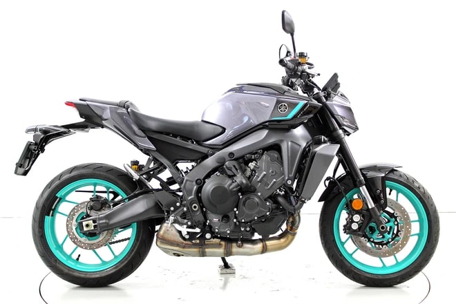 YAMAHA MT-09 Y-AMT ABS-image-3