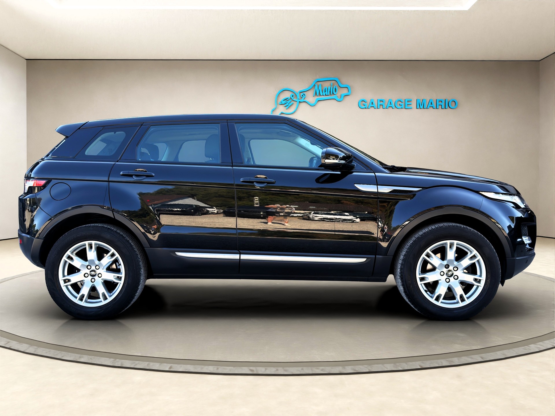 LAND ROVER Range Rover Evoque 2.2 TD4 Pure✅CH-Fahrzeug & 8-fach bereift auf ALU✅-image-3